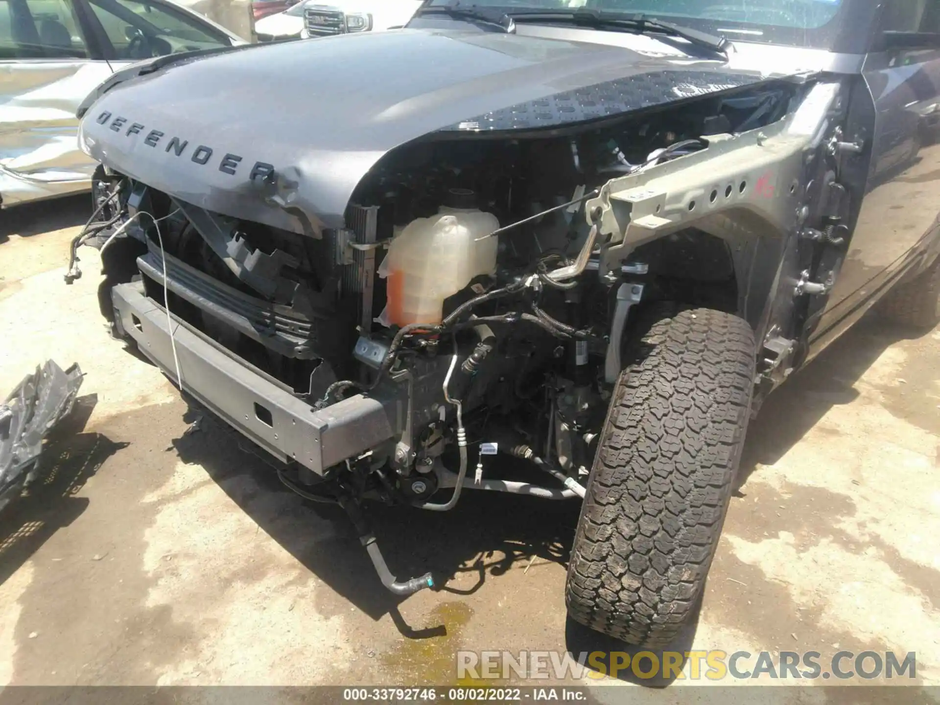 6 Photograph of a damaged car SALEY6RU6N2068850 LAND ROVER DEFENDER 2022