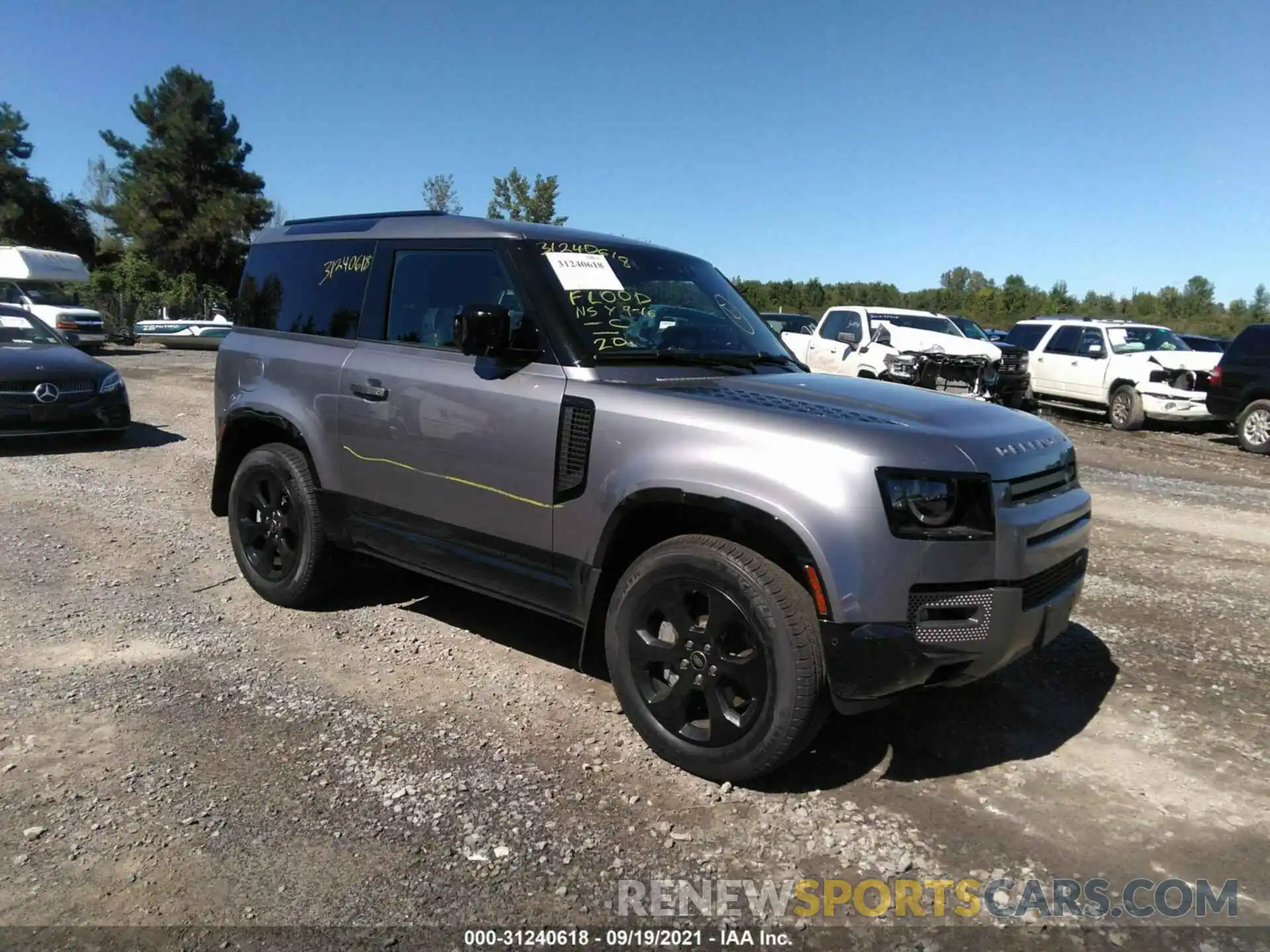 1 Photograph of a damaged car SALEY6RUXN2063263 LAND ROVER DEFENDER 2022