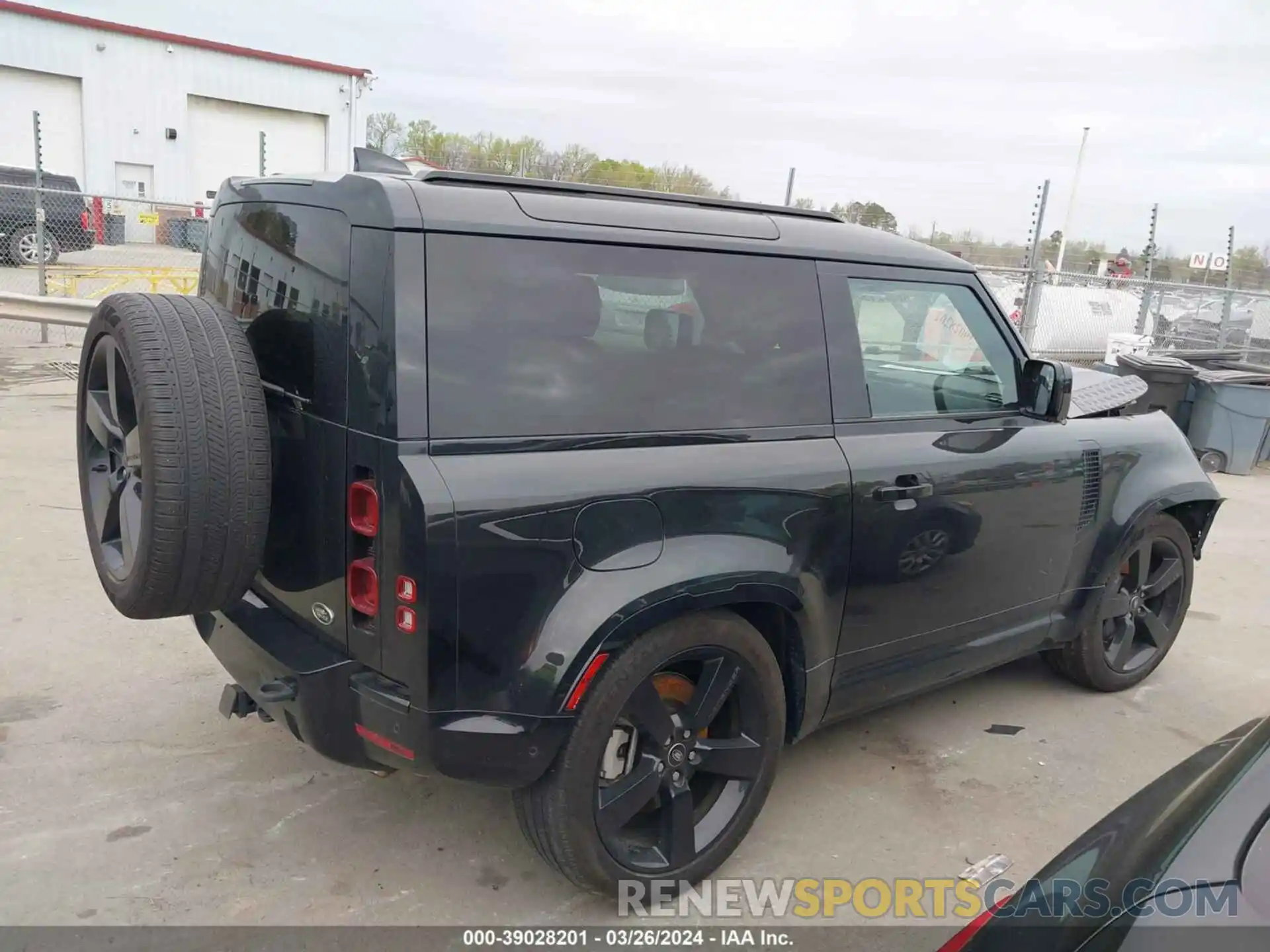 13 Photograph of a damaged car SALEY6RUXN2095923 LAND ROVER DEFENDER 2022