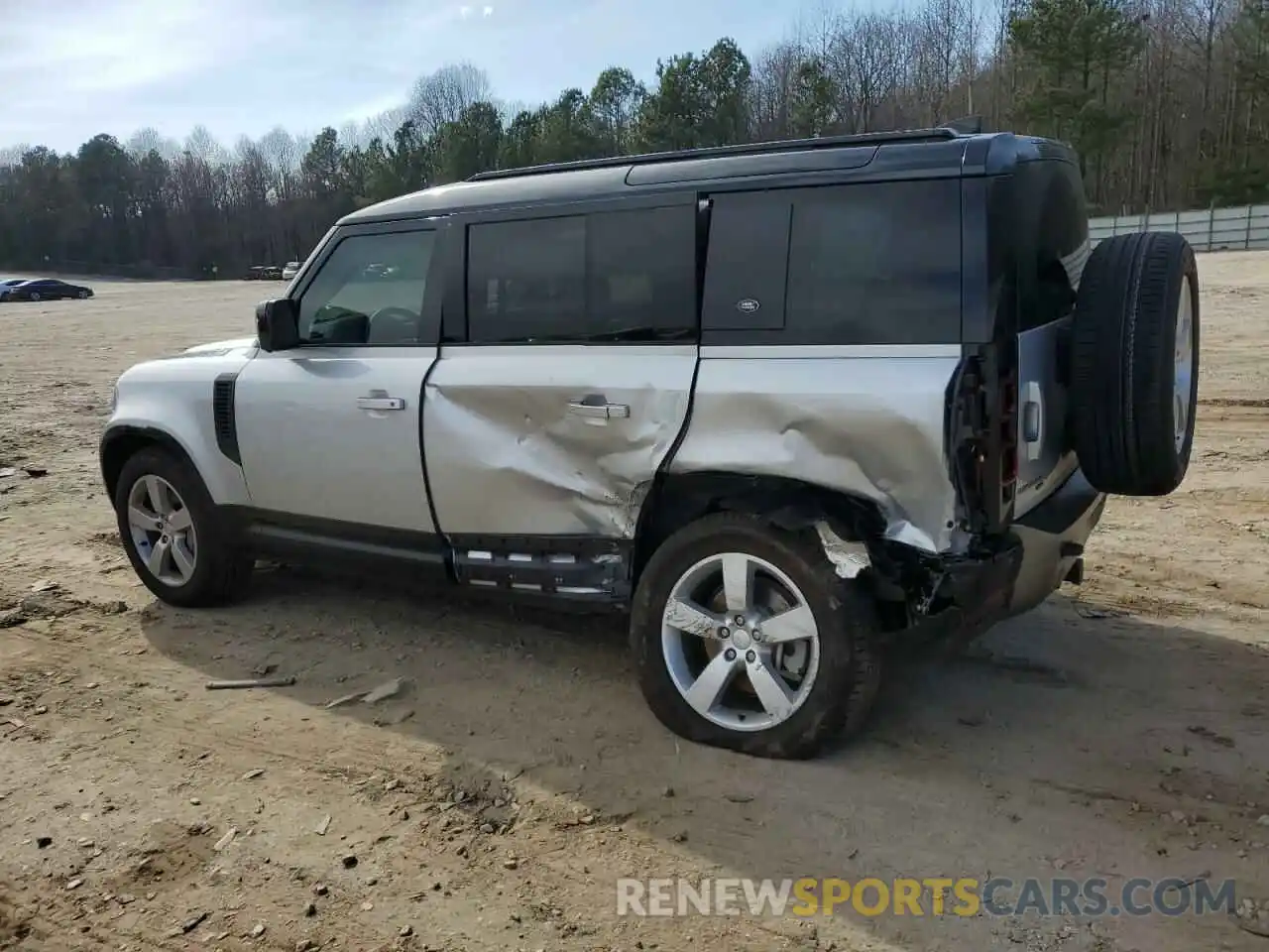 2 Photograph of a damaged car SALE27EU1P2142787 LAND ROVER DEFENDER 2023