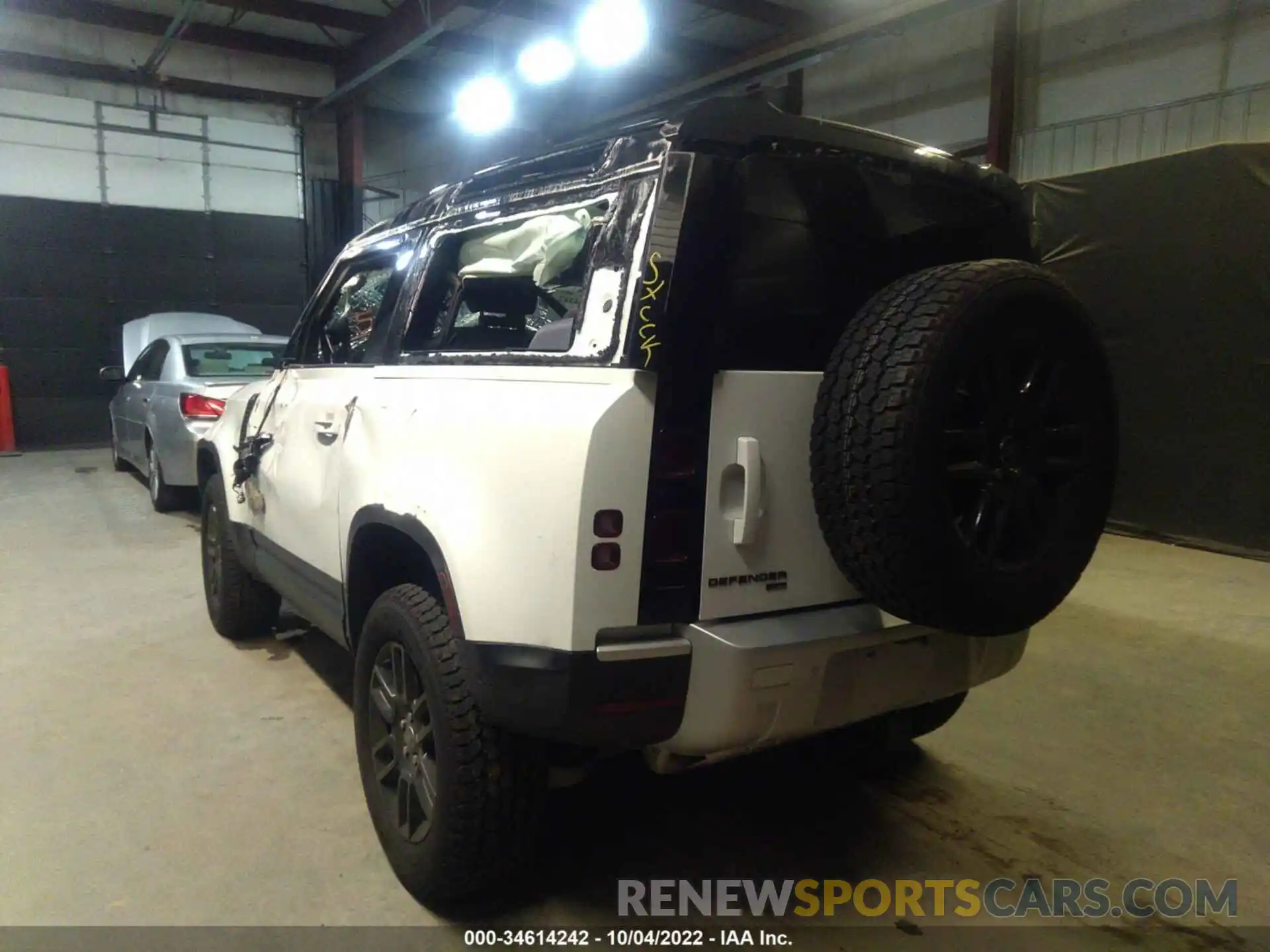 3 Photograph of a damaged car SALEP6EU9P2113694 LAND ROVER DEFENDER 2023