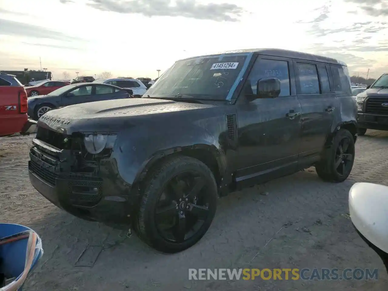 1 Photograph of a damaged car SALEWEEE8P2141038 LAND ROVER DEFENDER 2023