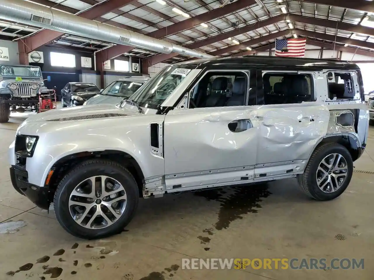 1 Photograph of a damaged car SALE27EUXR2259545 LAND ROVER DEFENDER 2024