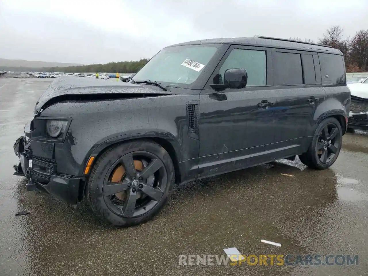 1 Photograph of a damaged car SALE2EEU4R2252448 LAND ROVER DEFENDER 2024