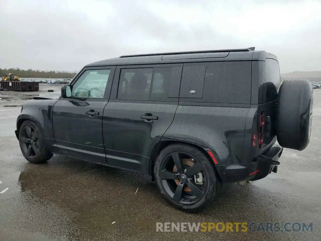 2 Photograph of a damaged car SALE2EEU4R2252448 LAND ROVER DEFENDER 2024