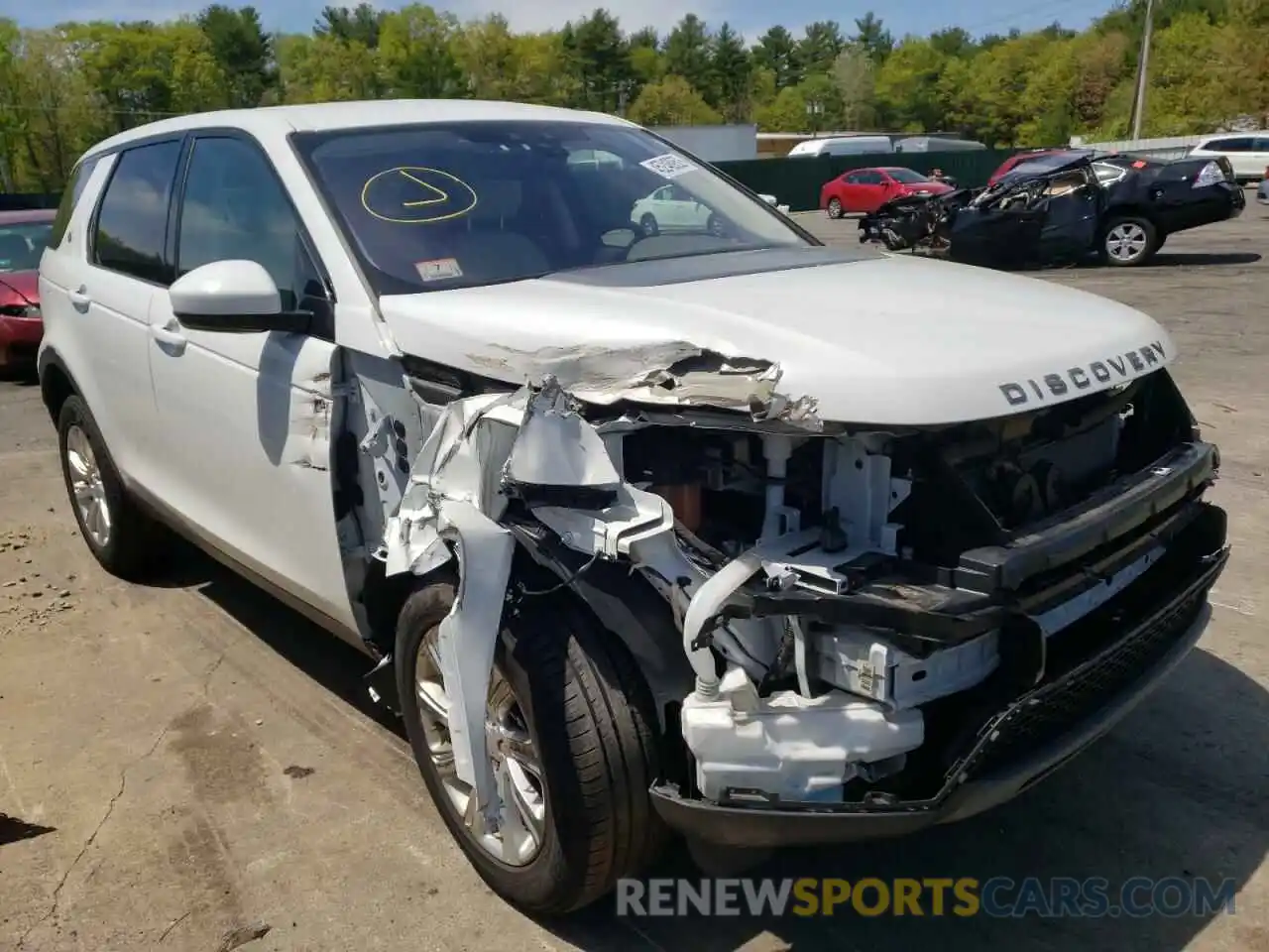 1 Photograph of a damaged car SALCP2FX0KH786551 LAND ROVER DISCOVERY 2019