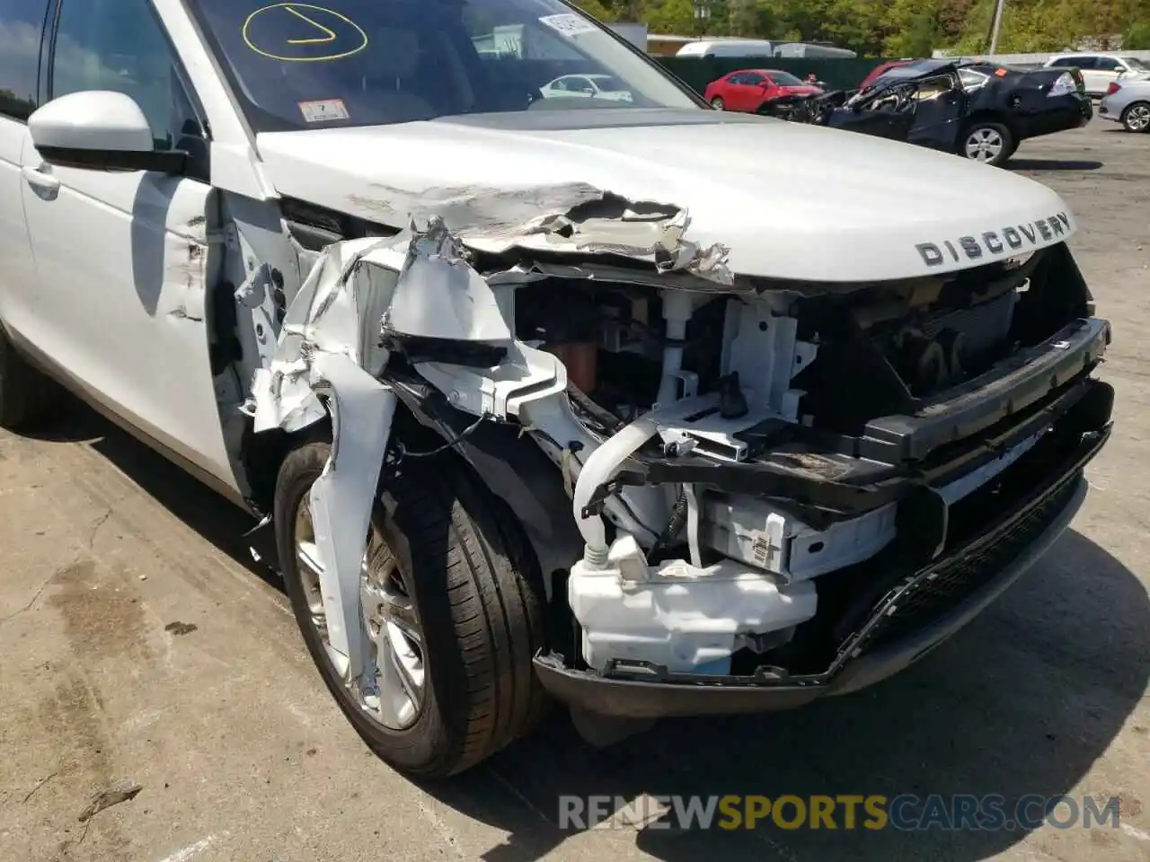 9 Photograph of a damaged car SALCP2FX0KH786551 LAND ROVER DISCOVERY 2019