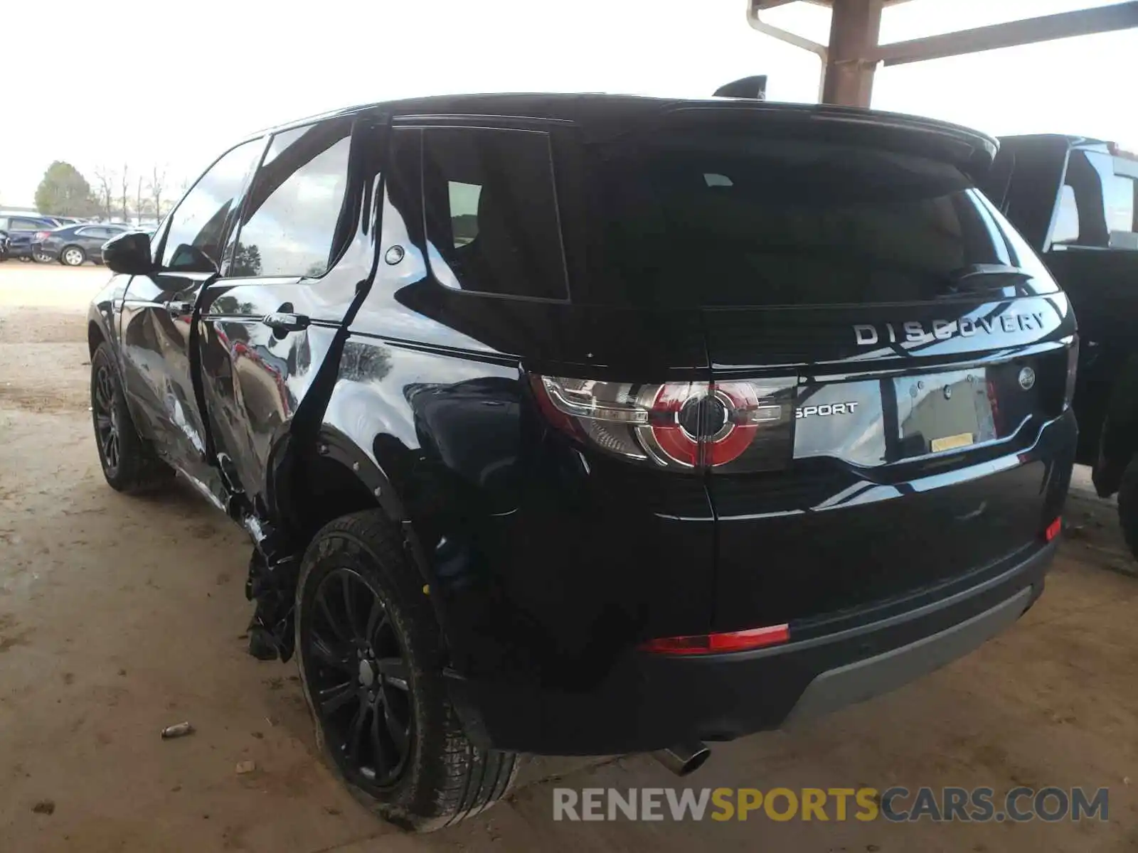 3 Photograph of a damaged car SALCP2FX0KH806751 LAND ROVER DISCOVERY 2019