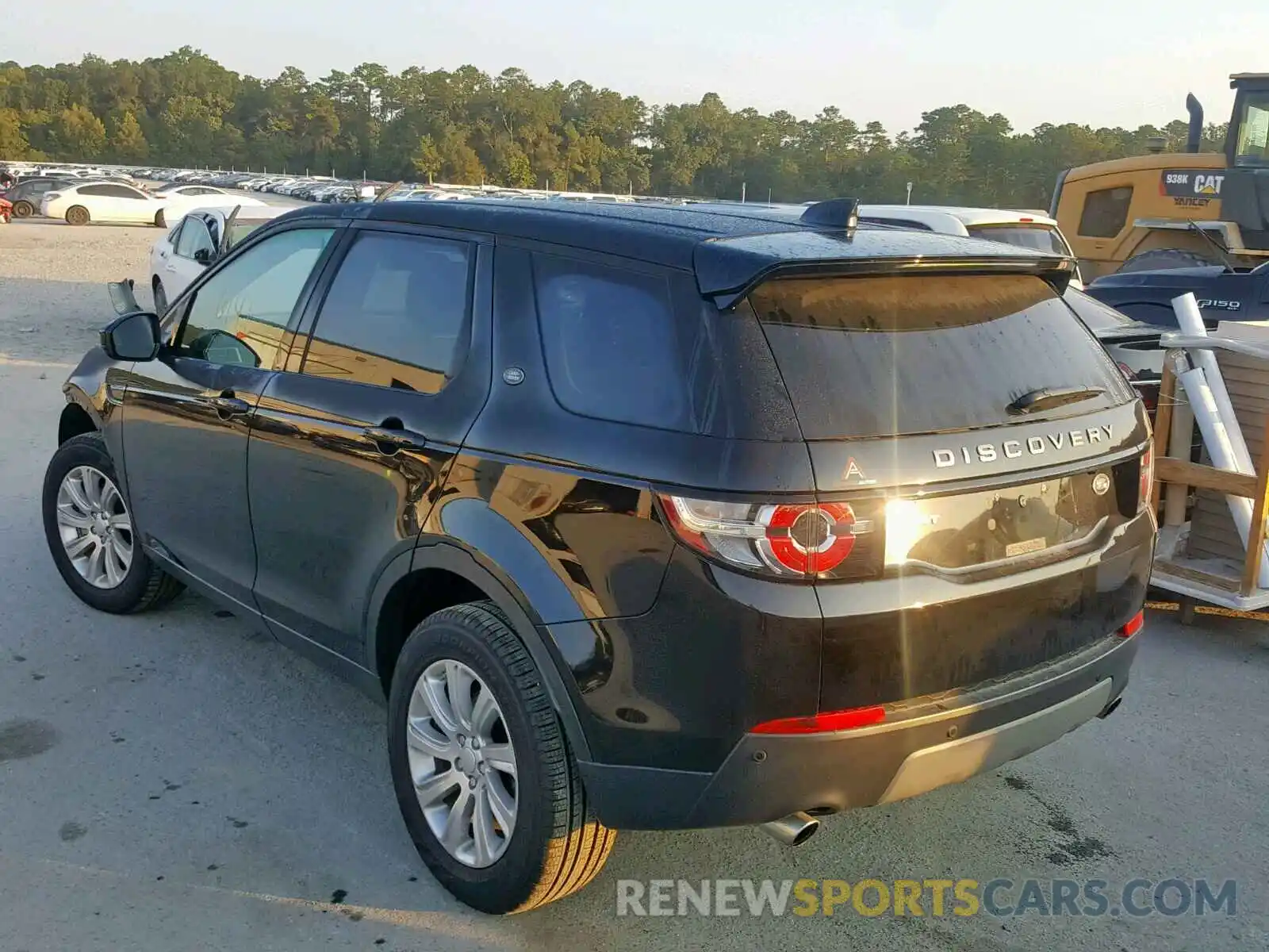 3 Photograph of a damaged car SALCP2FX1KH795419 LAND ROVER DISCOVERY 2019