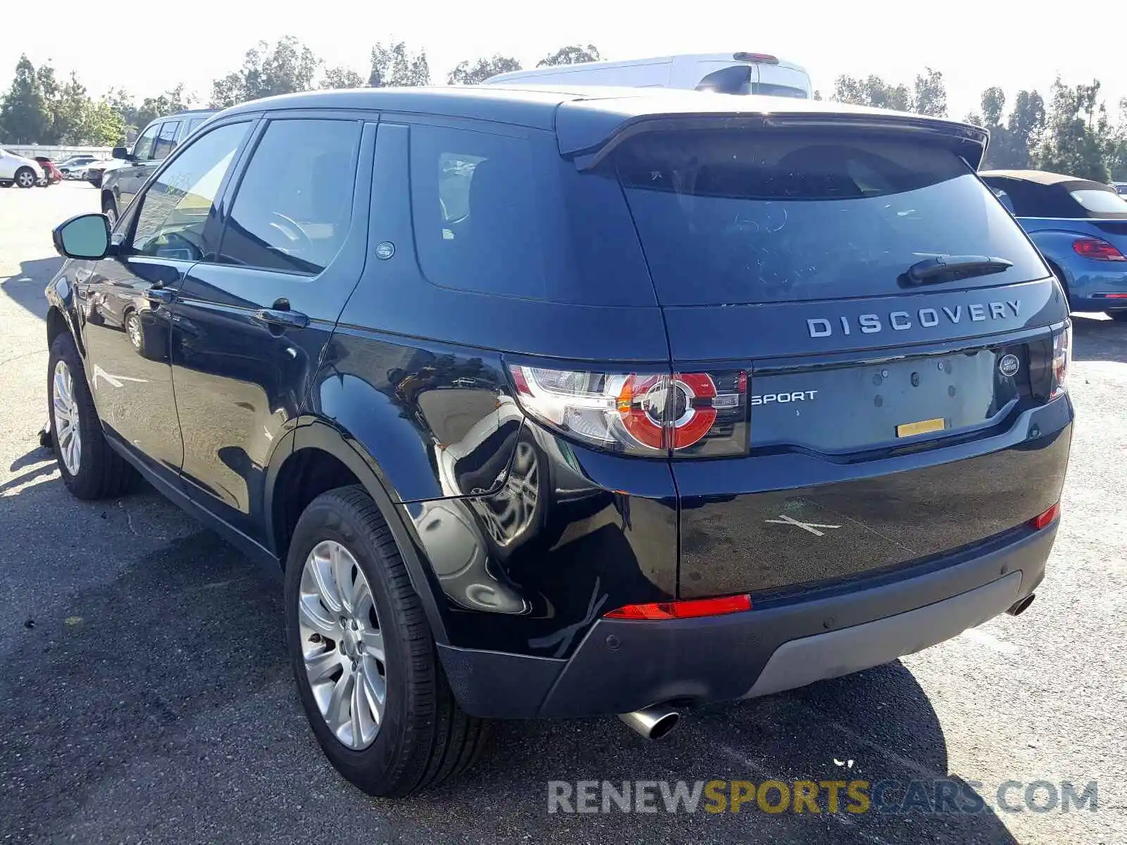 3 Photograph of a damaged car SALCP2FX1KH812638 LAND ROVER DISCOVERY 2019