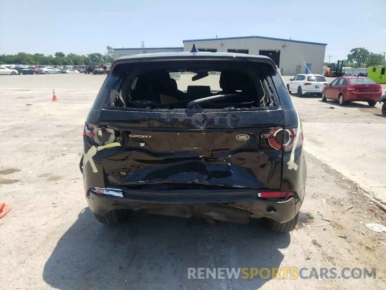 9 Photograph of a damaged car SALCP2FX2KH801549 LAND ROVER DISCOVERY 2019