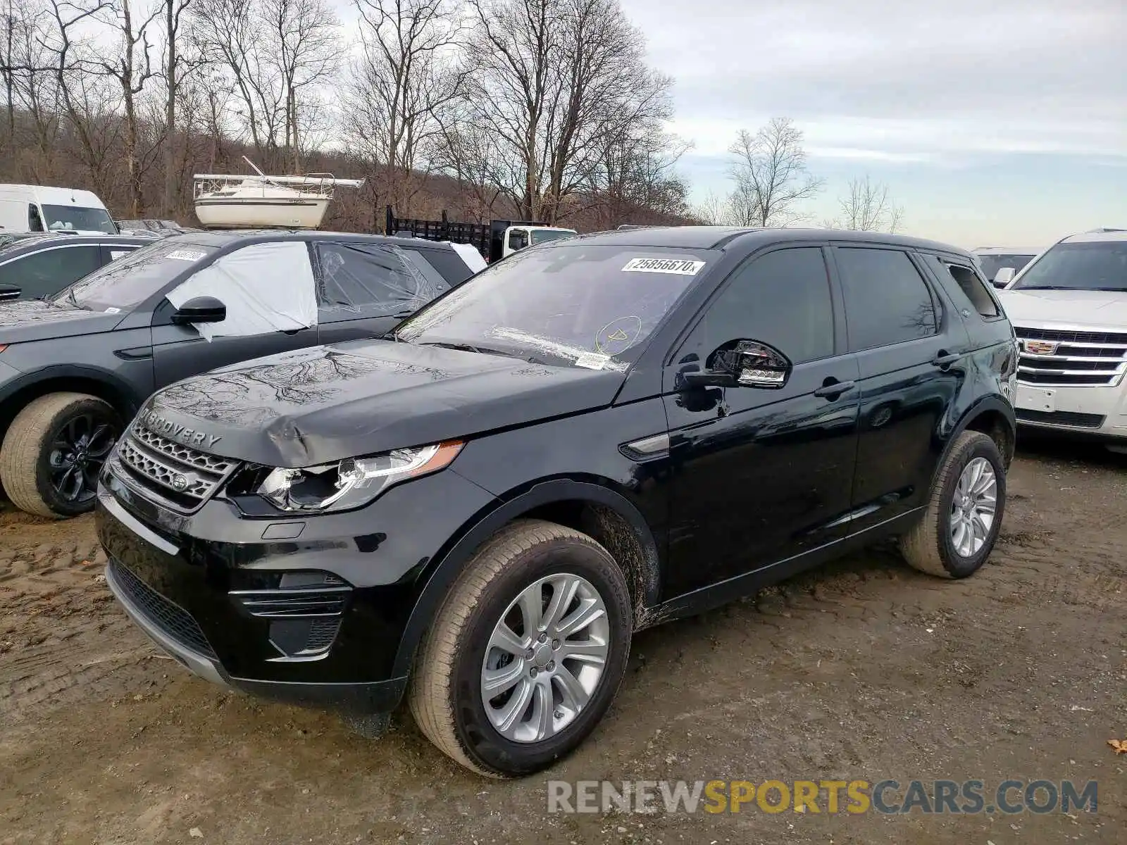 2 Photograph of a damaged car SALCP2FX2KH807707 LAND ROVER DISCOVERY 2019