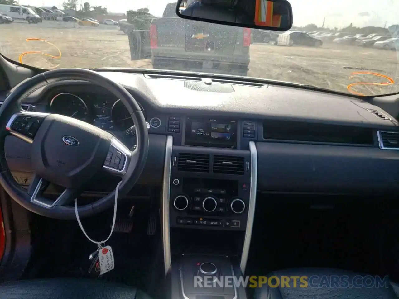 9 Photograph of a damaged car SALCP2FX2KH829321 LAND ROVER DISCOVERY 2019