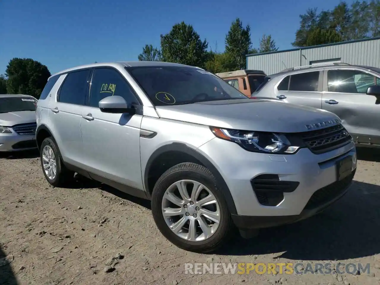 1 Photograph of a damaged car SALCP2FX4KH828929 LAND ROVER DISCOVERY 2019