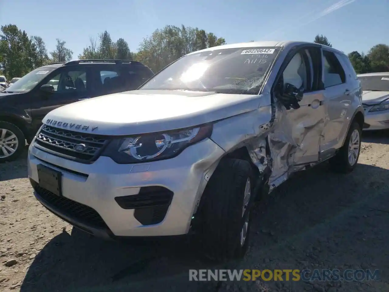 2 Photograph of a damaged car SALCP2FX4KH828929 LAND ROVER DISCOVERY 2019