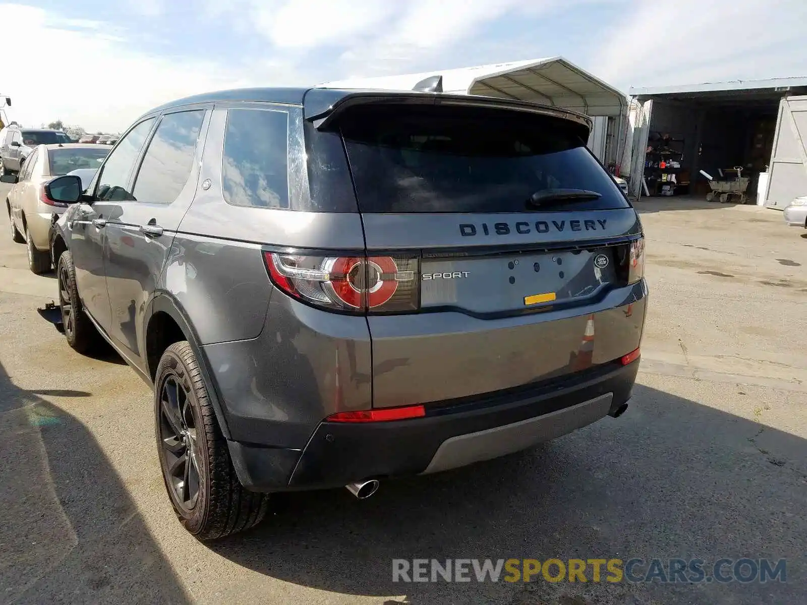 3 Photograph of a damaged car SALCP2FX5KH787694 LAND ROVER DISCOVERY 2019