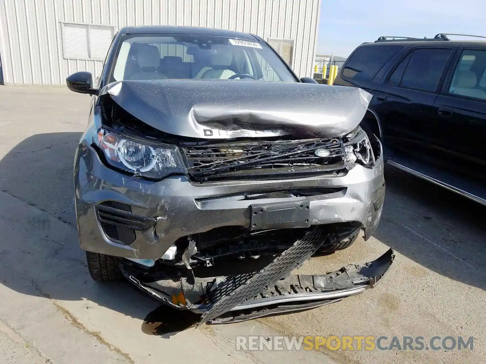 9 Photograph of a damaged car SALCP2FX5KH787694 LAND ROVER DISCOVERY 2019