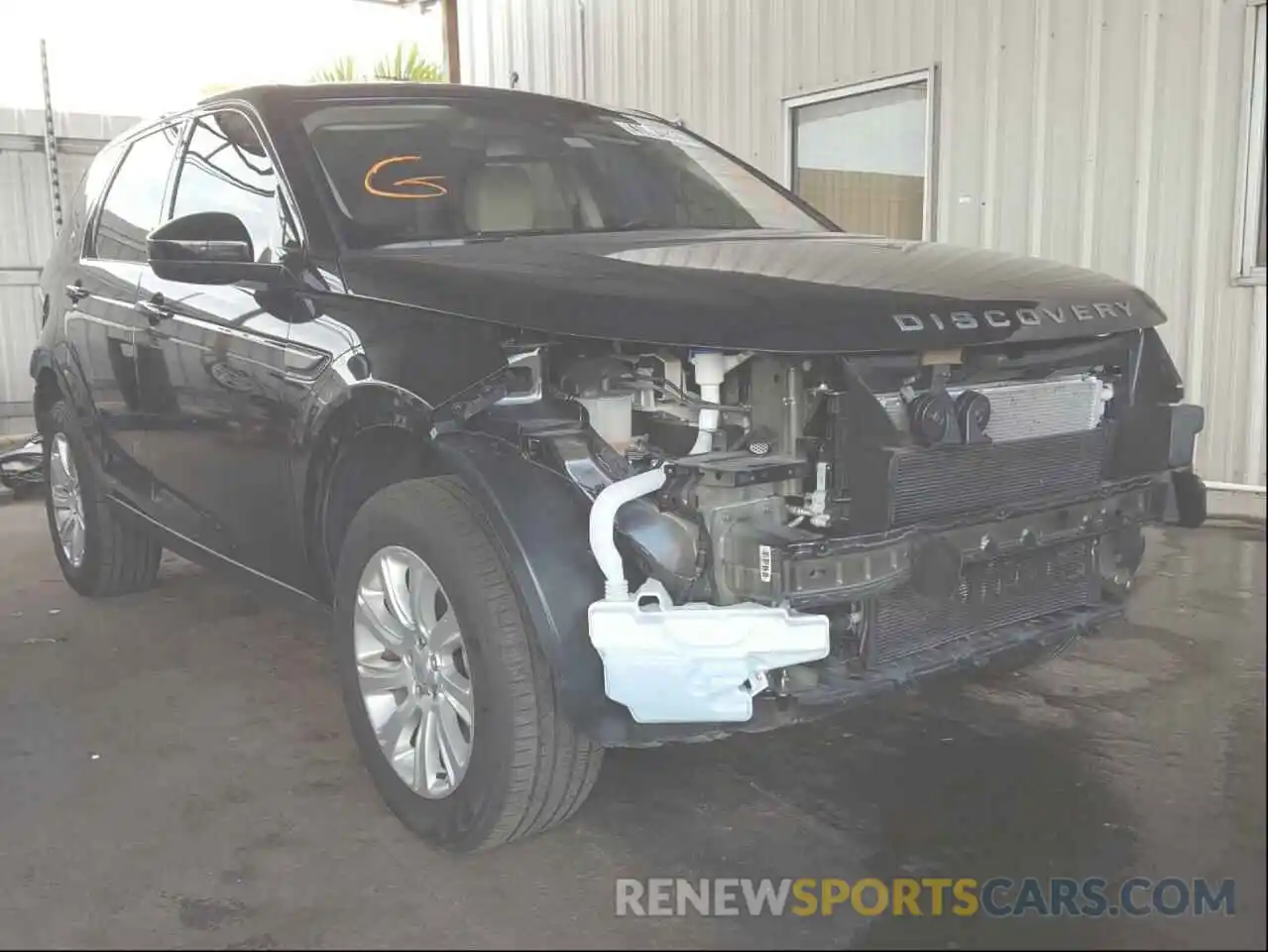 1 Photograph of a damaged car SALCP2FX6KH787560 LAND ROVER DISCOVERY 2019