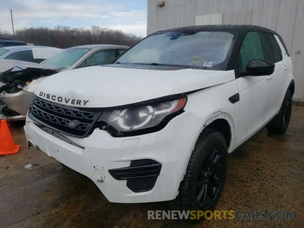 2 Фотография поврежденного автомобиля SALCP2FX6KH792225 LAND ROVER DISCOVERY 2019