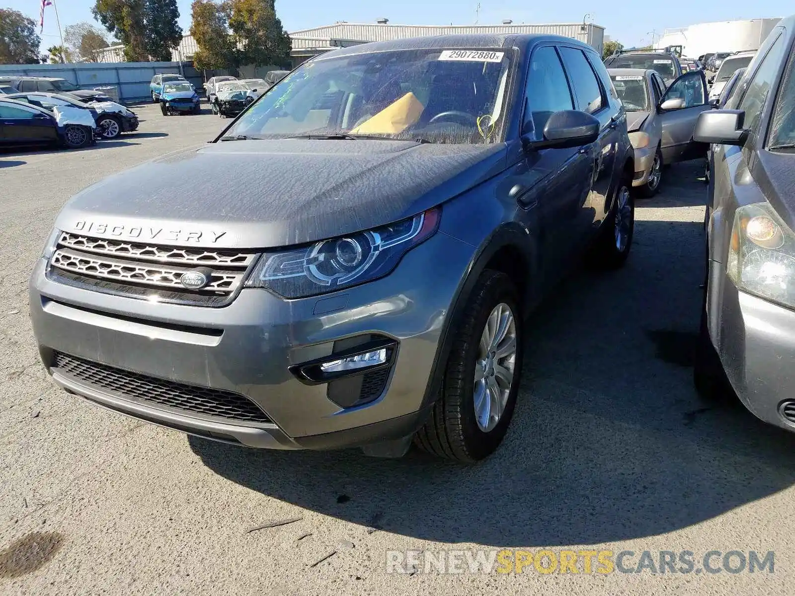 2 Photograph of a damaged car SALCP2FX6KH794508 LAND ROVER DISCOVERY 2019