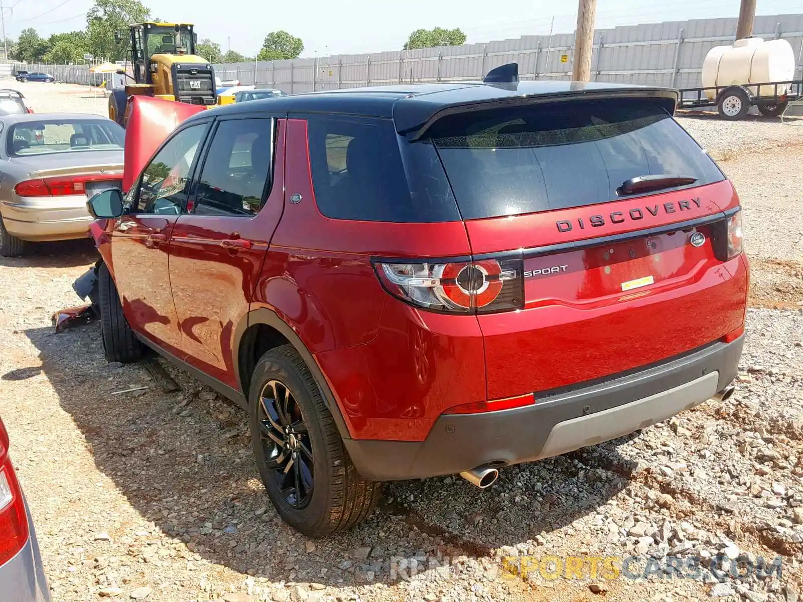 3 Photograph of a damaged car SALCP2FX6KH794962 LAND ROVER DISCOVERY 2019