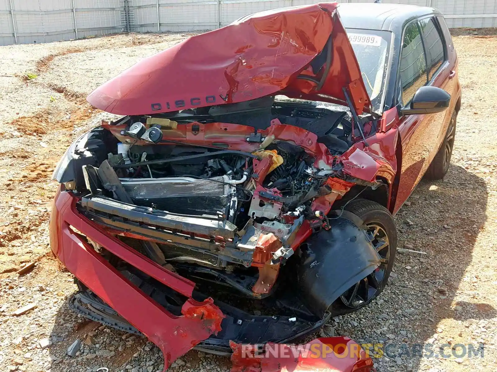 9 Photograph of a damaged car SALCP2FX6KH794962 LAND ROVER DISCOVERY 2019