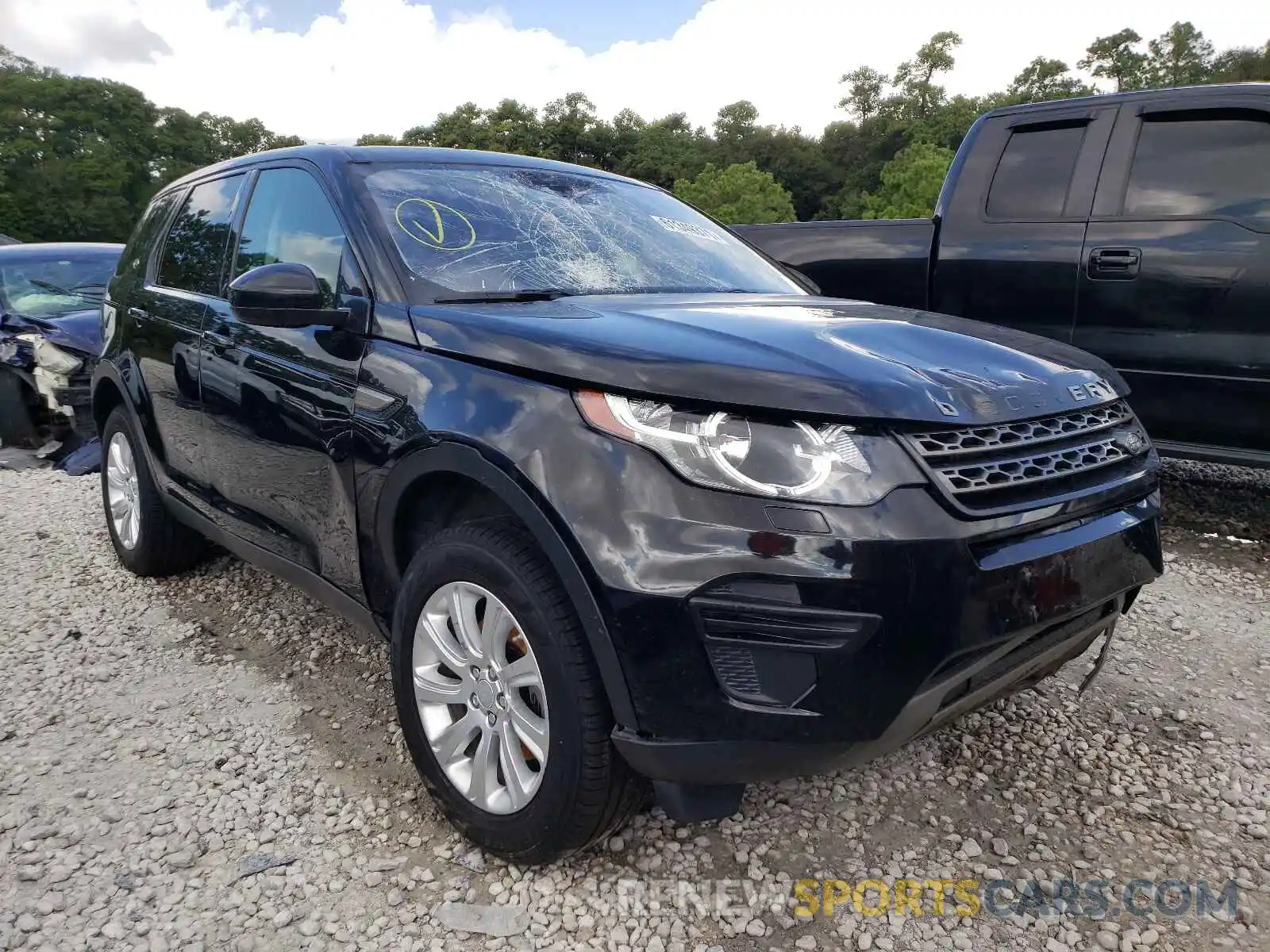 1 Photograph of a damaged car SALCP2FX7KH787972 LAND ROVER DISCOVERY 2019