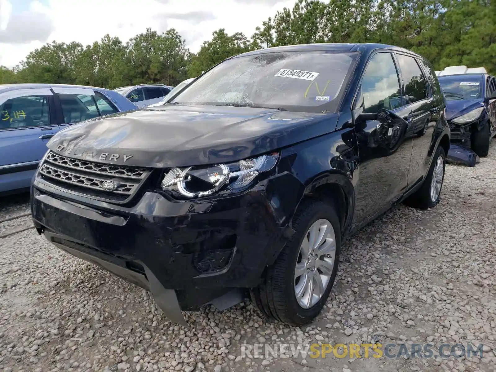 2 Photograph of a damaged car SALCP2FX7KH787972 LAND ROVER DISCOVERY 2019