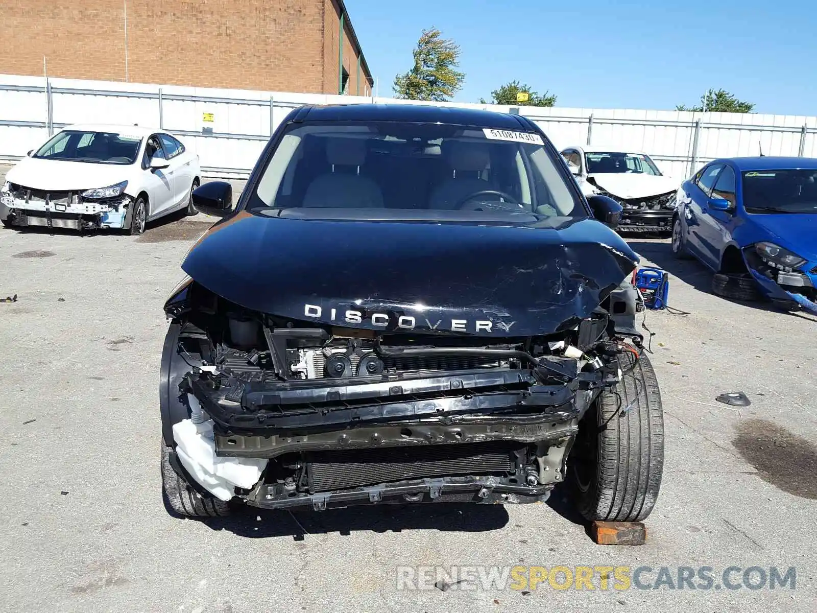 9 Photograph of a damaged car SALCP2FX7KH795182 LAND ROVER DISCOVERY 2019