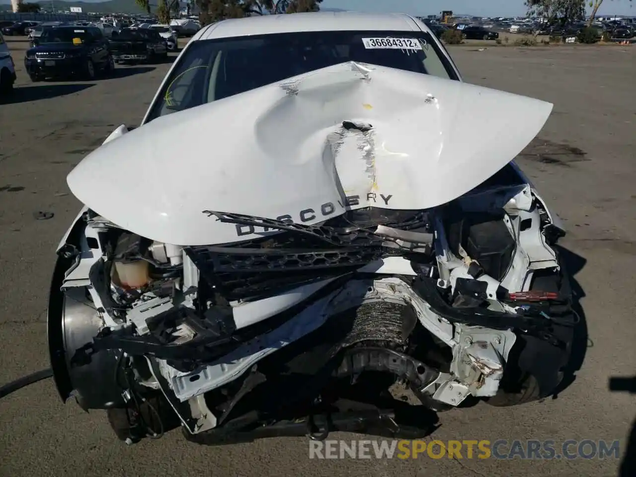 7 Photograph of a damaged car SALCP2FX8KH818582 LAND ROVER DISCOVERY 2019