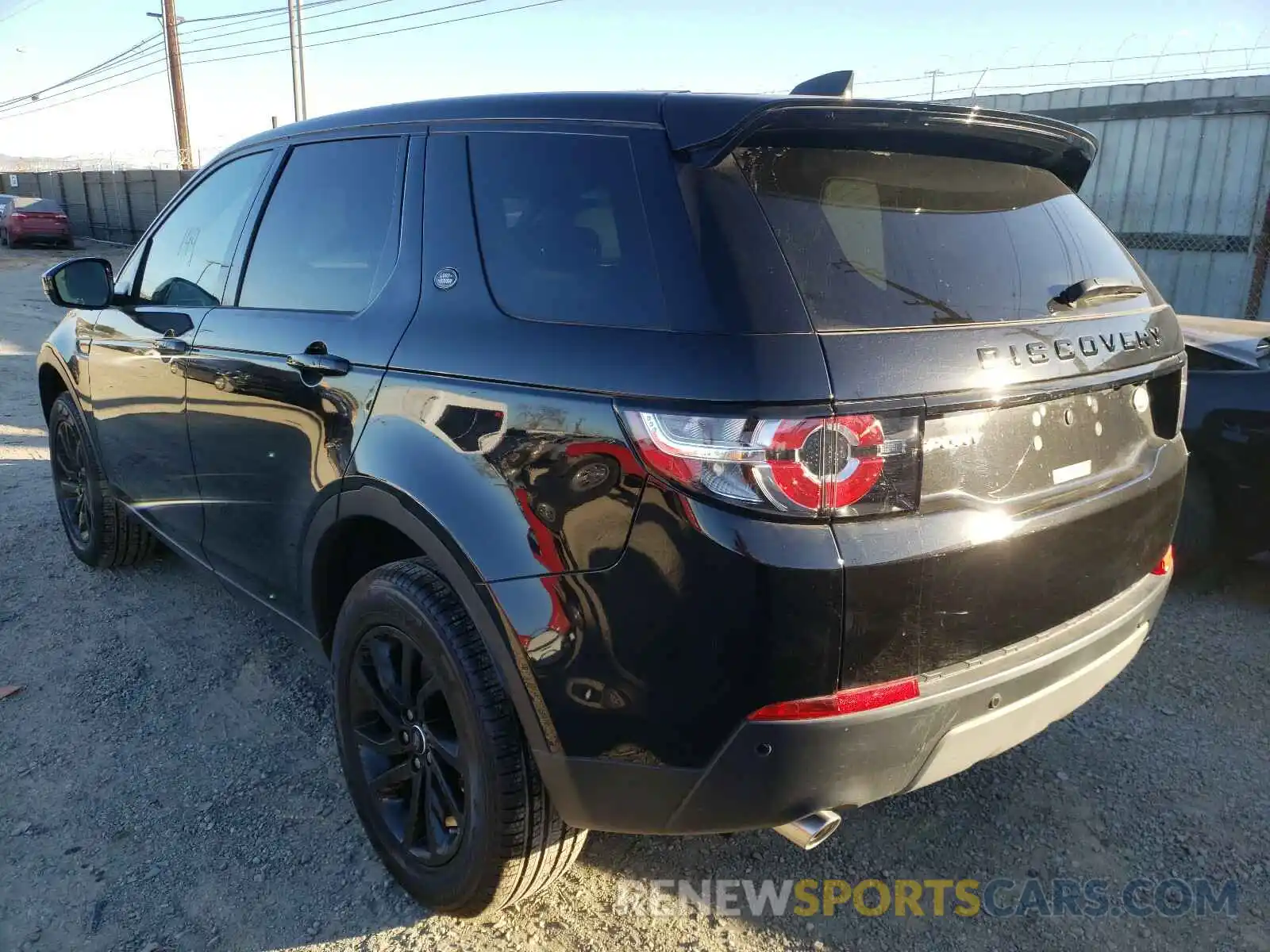 3 Photograph of a damaged car SALCP2FX9KH793837 LAND ROVER DISCOVERY 2019