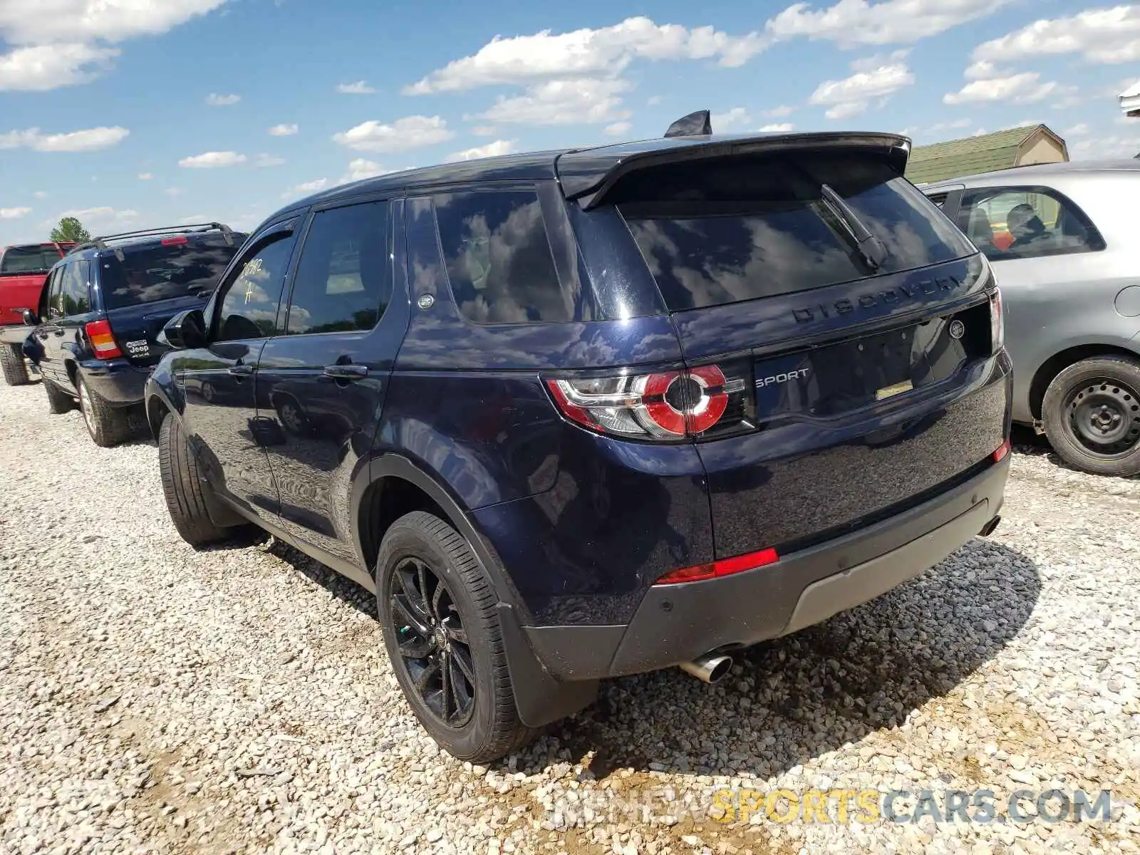 3 Photograph of a damaged car SALCP2FXXKH791742 LAND ROVER DISCOVERY 2019