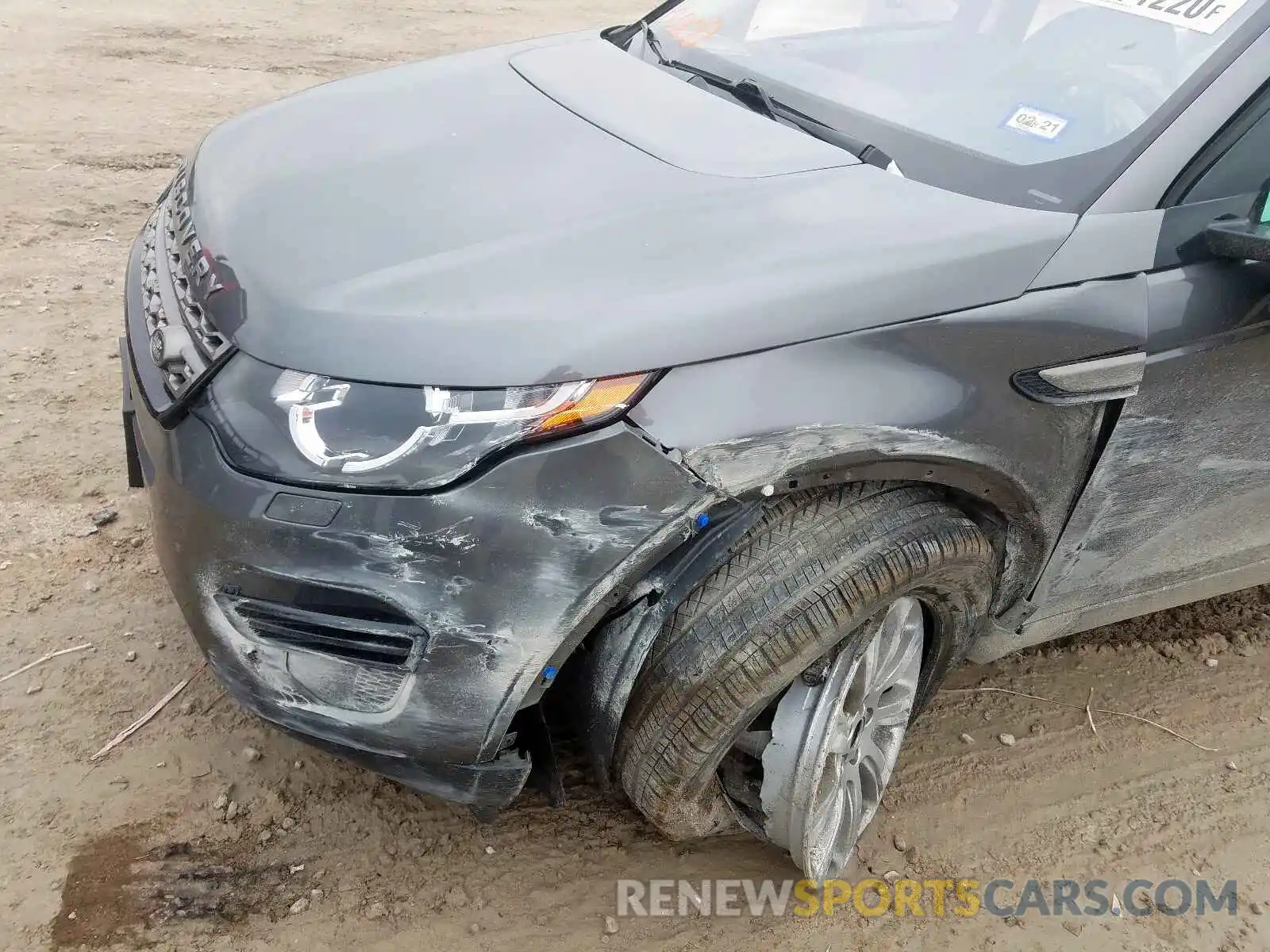 9 Photograph of a damaged car SALCP2FXXKH794737 LAND ROVER DISCOVERY 2019