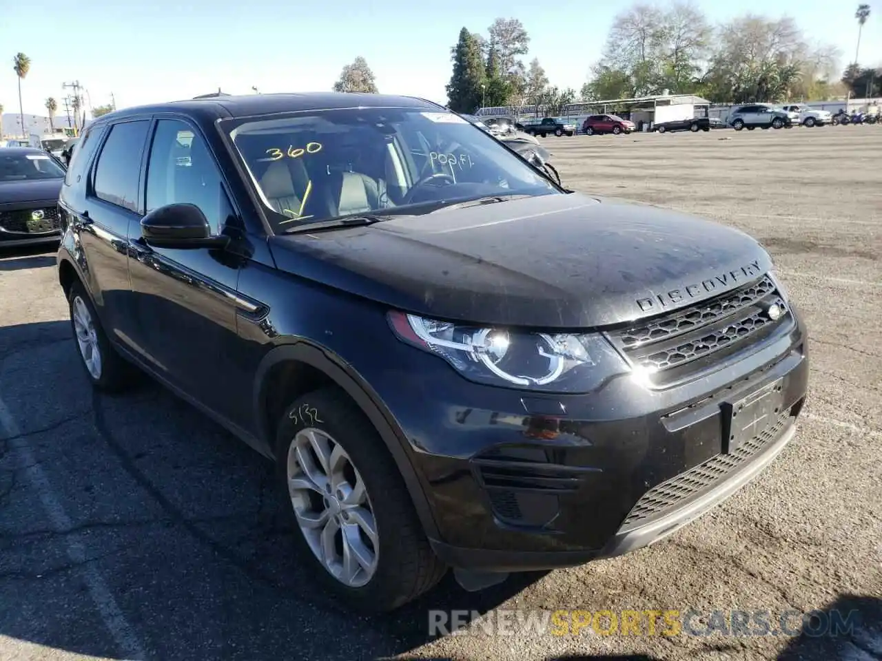 1 Photograph of a damaged car SALCP2FXXKH800889 LAND ROVER DISCOVERY 2019