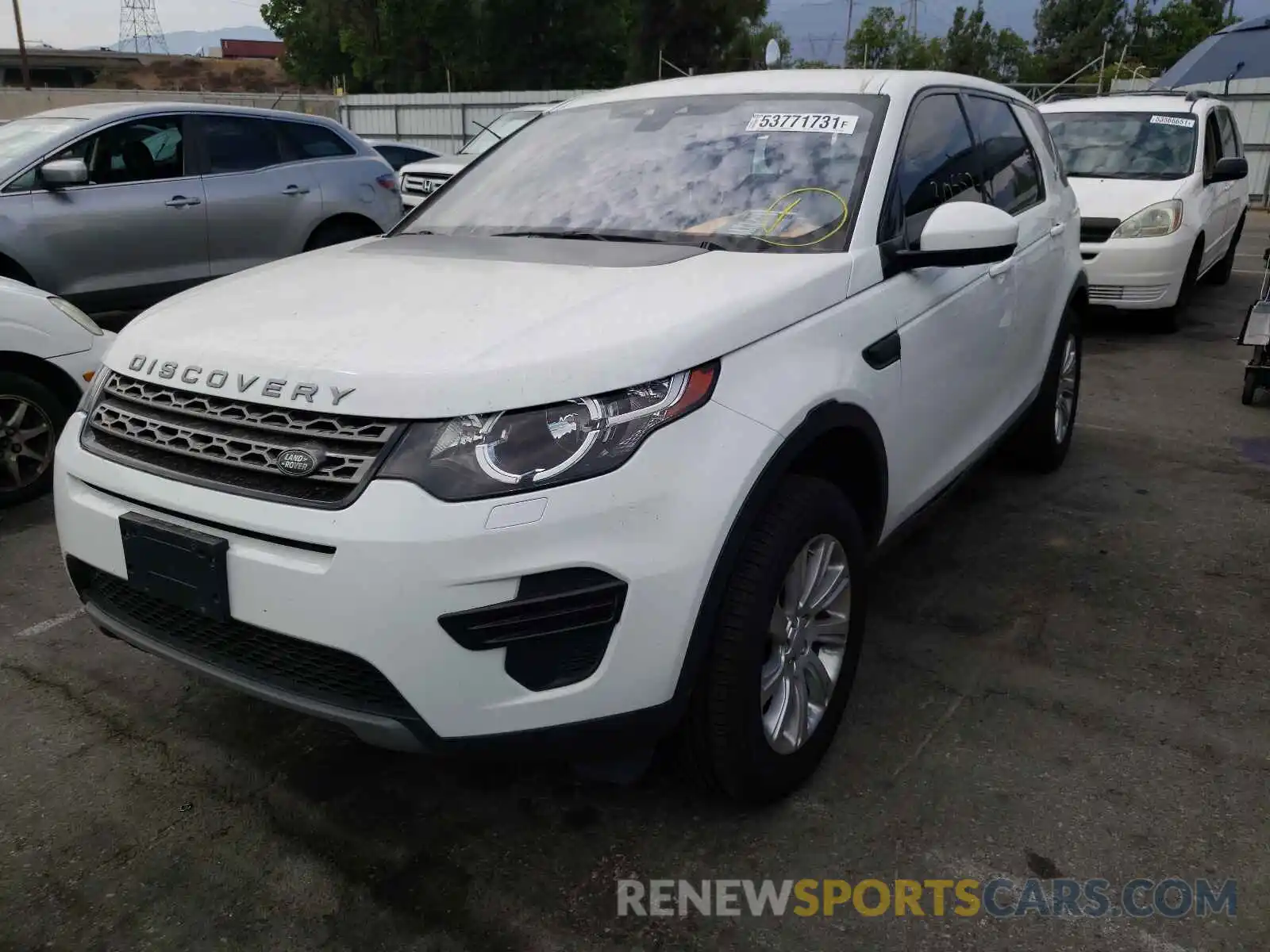 2 Photograph of a damaged car SALCP2FXXKH809186 LAND ROVER DISCOVERY 2019