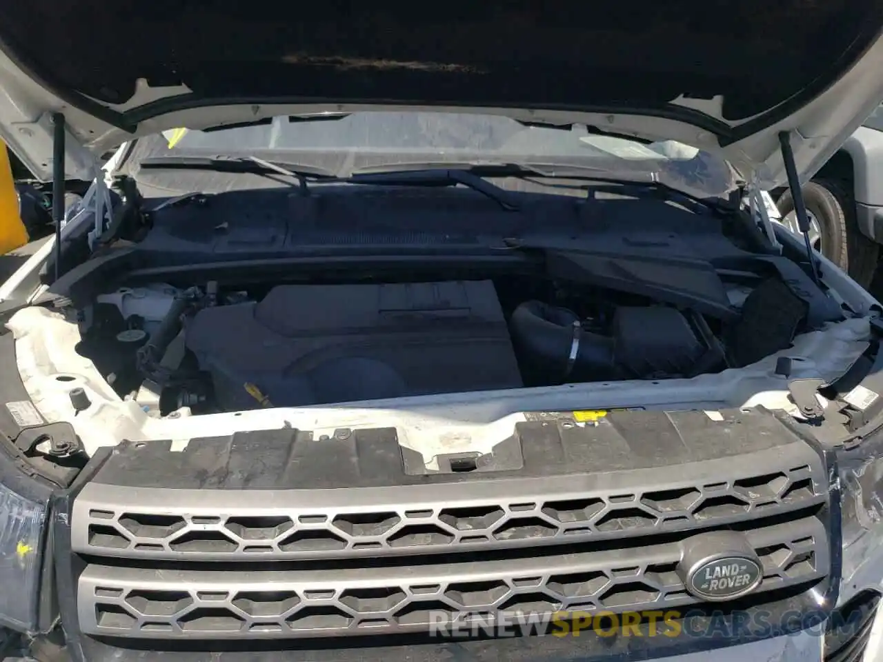 7 Photograph of a damaged car SALCP2FXXKH815022 LAND ROVER DISCOVERY 2019