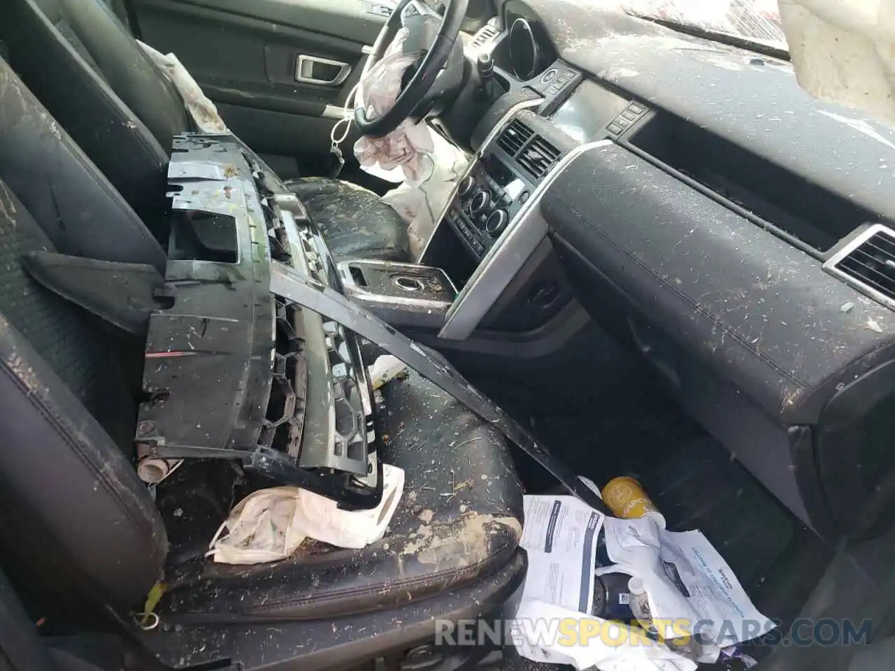 5 Photograph of a damaged car SALCP2FXXKH828983 LAND ROVER DISCOVERY 2019