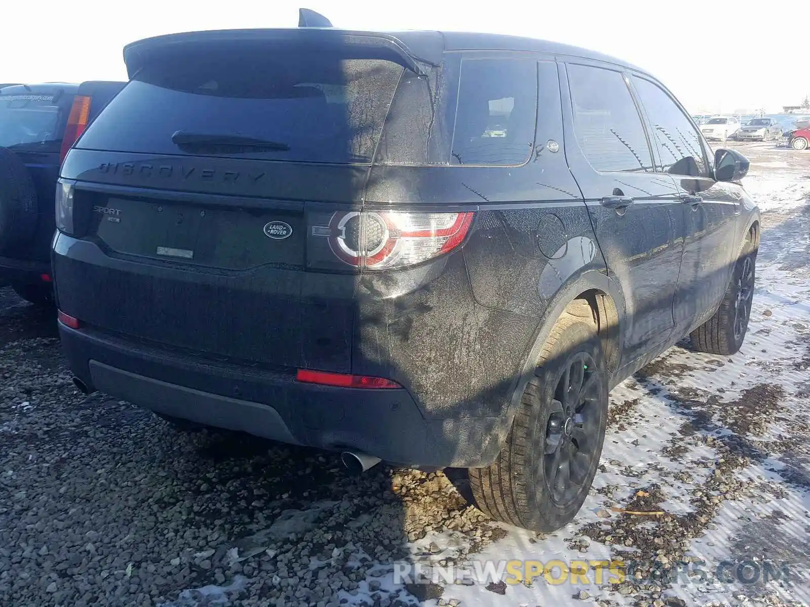 4 Photograph of a damaged car SALCR2FX1KH799948 LAND ROVER DISCOVERY 2019