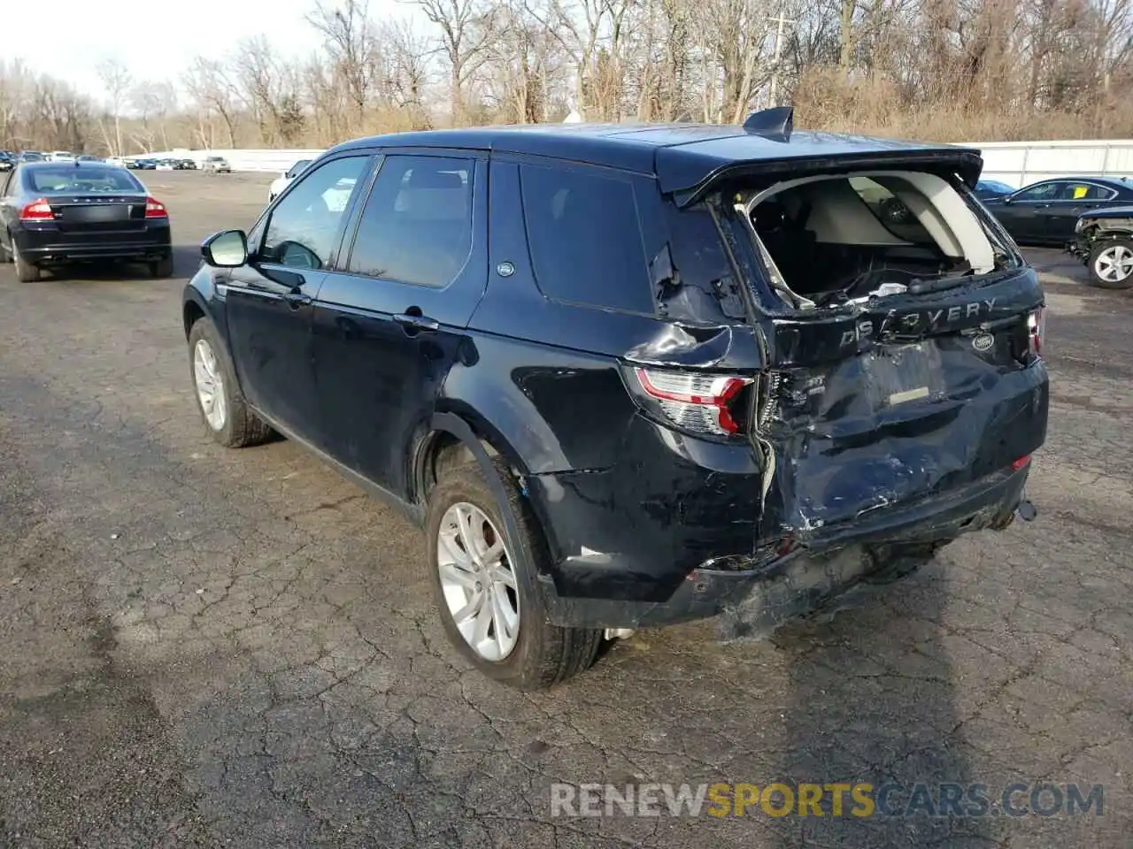 3 Photograph of a damaged car SALCR2FX1KH801729 LAND ROVER DISCOVERY 2019