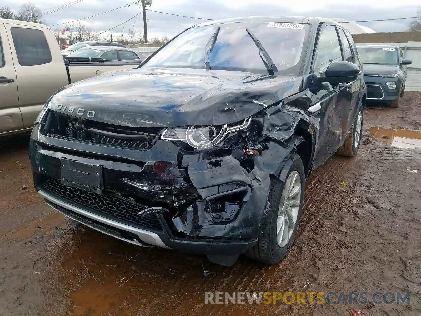 2 Photograph of a damaged car SALCR2FX1KH806915 LAND ROVER DISCOVERY 2019