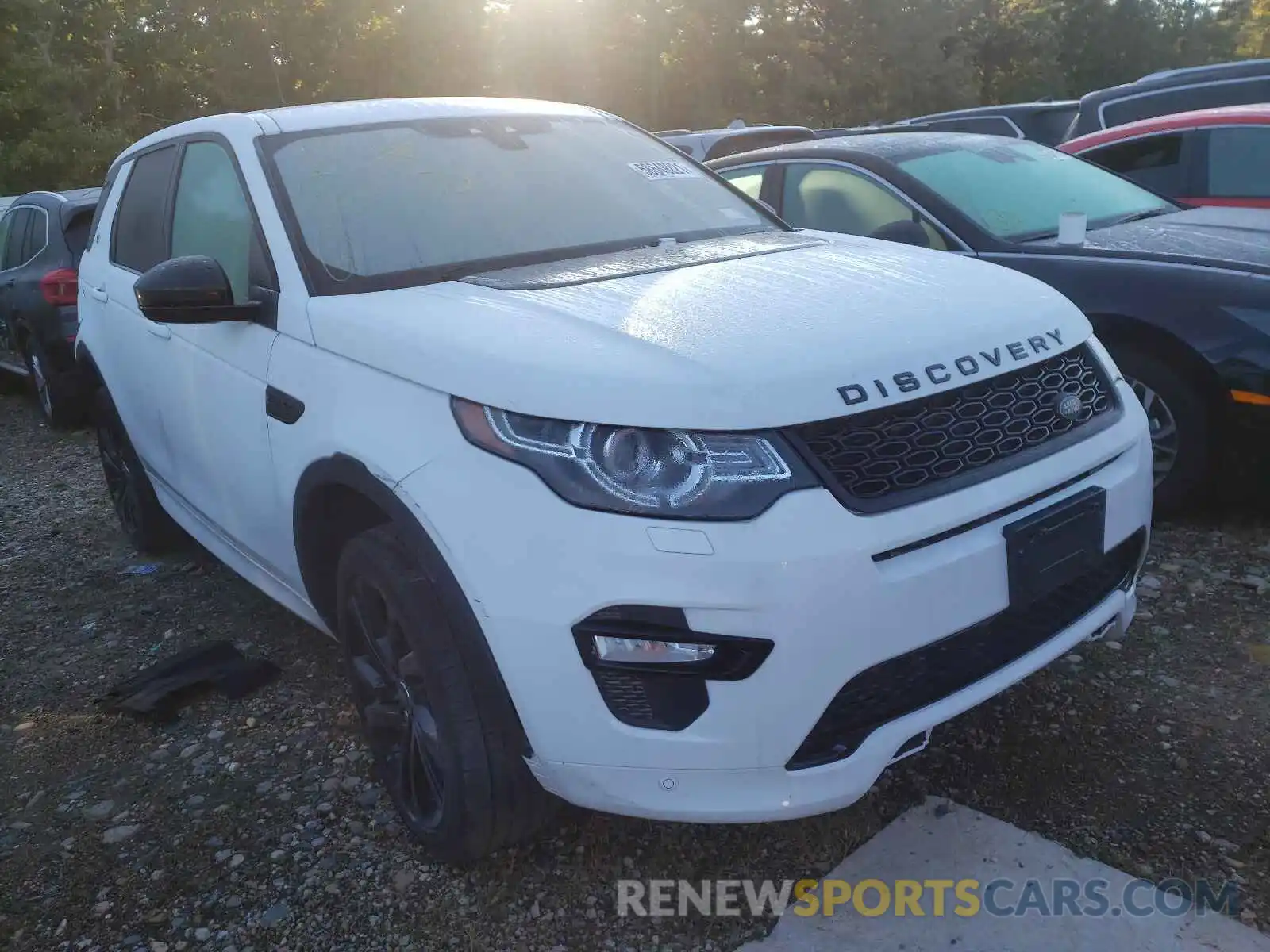 1 Photograph of a damaged car SALCR2FX1KH818529 LAND ROVER DISCOVERY 2019