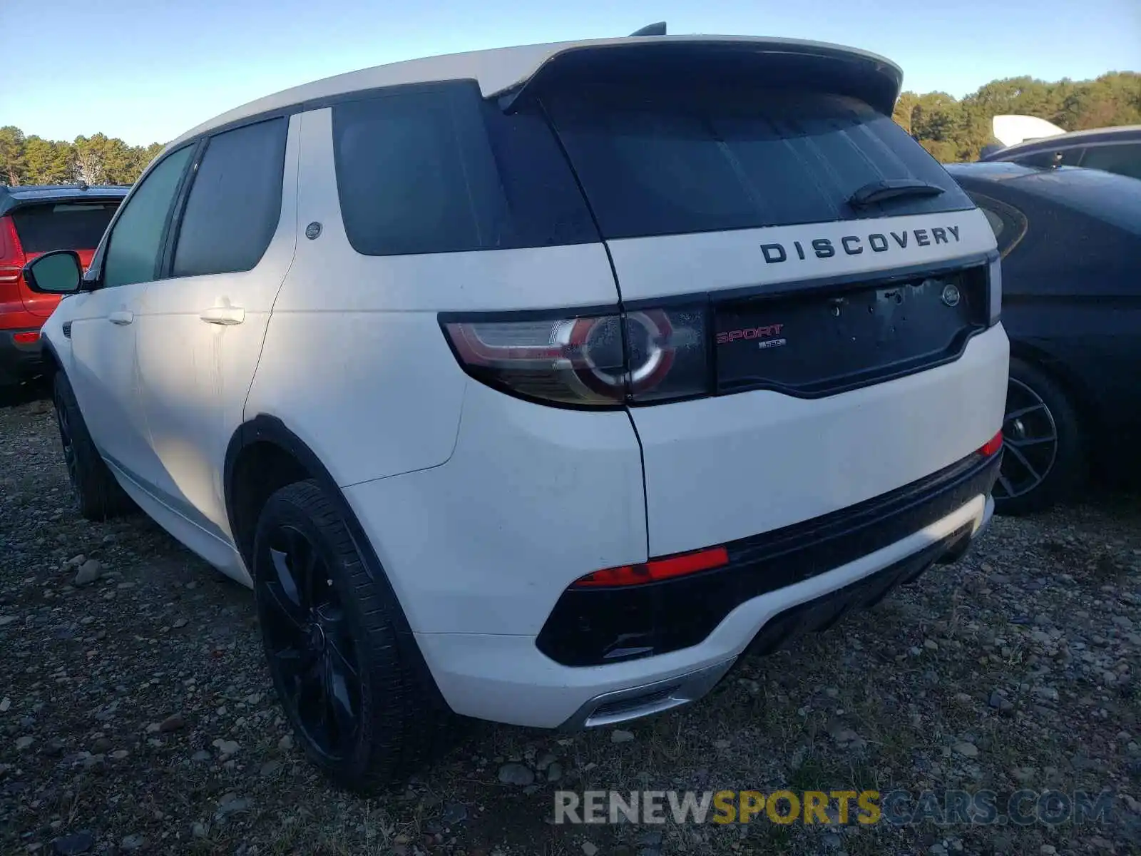 3 Photograph of a damaged car SALCR2FX1KH818529 LAND ROVER DISCOVERY 2019