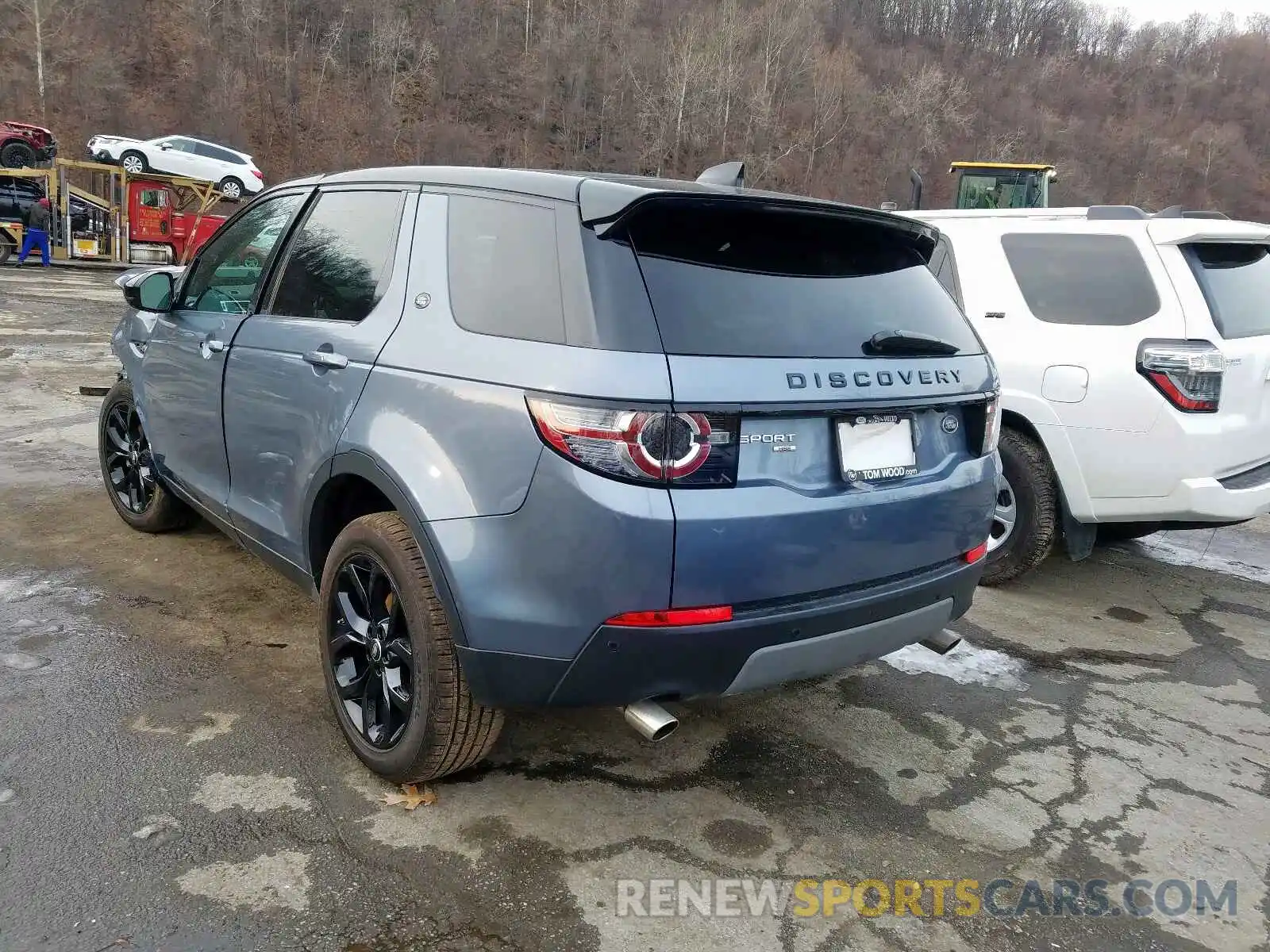 3 Photograph of a damaged car SALCR2FX1KH826694 LAND ROVER DISCOVERY 2019