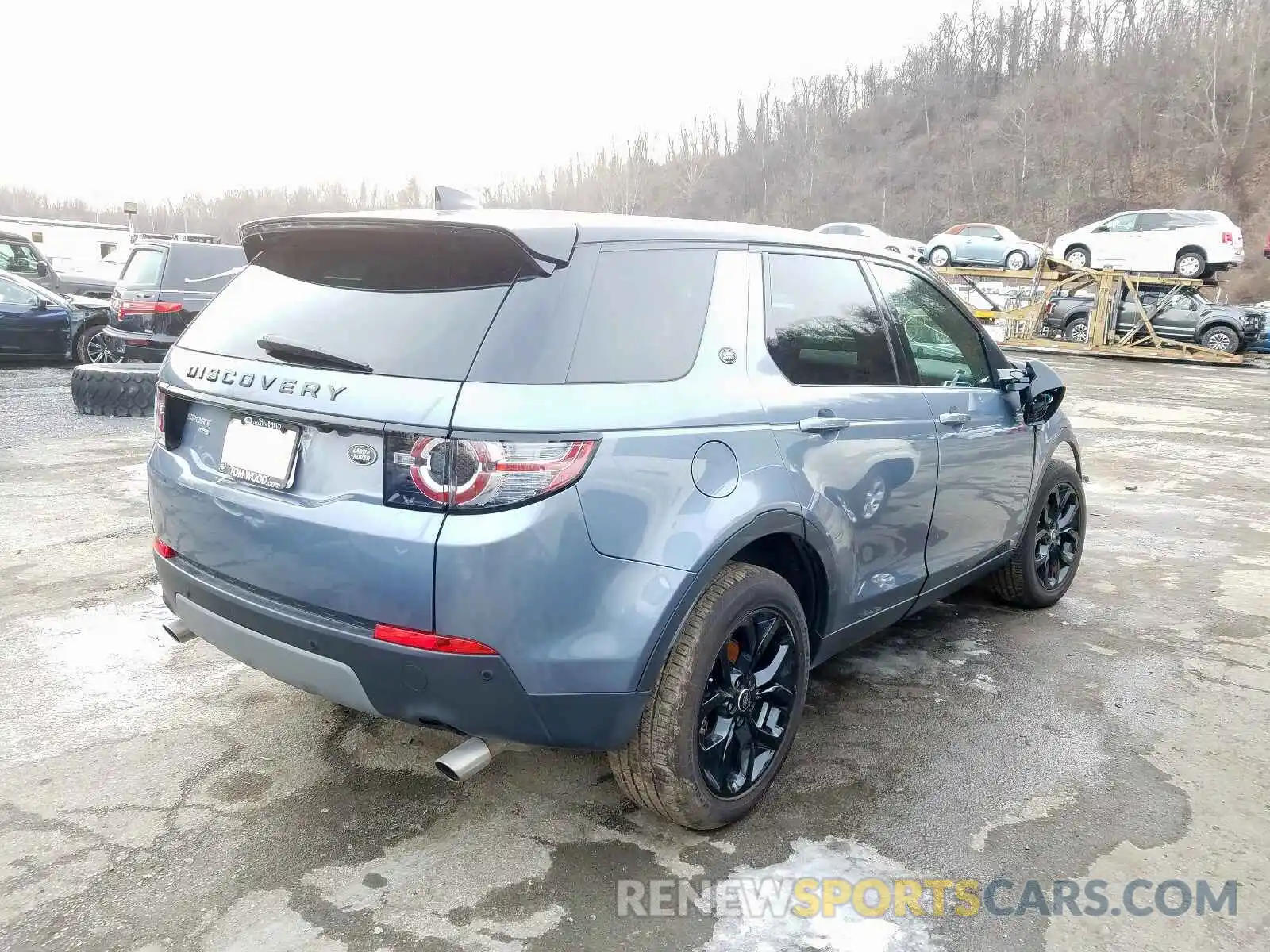 4 Photograph of a damaged car SALCR2FX1KH826694 LAND ROVER DISCOVERY 2019