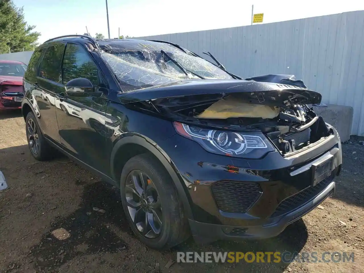 1 Photograph of a damaged car SALCR2FX2KH804560 LAND ROVER DISCOVERY 2019