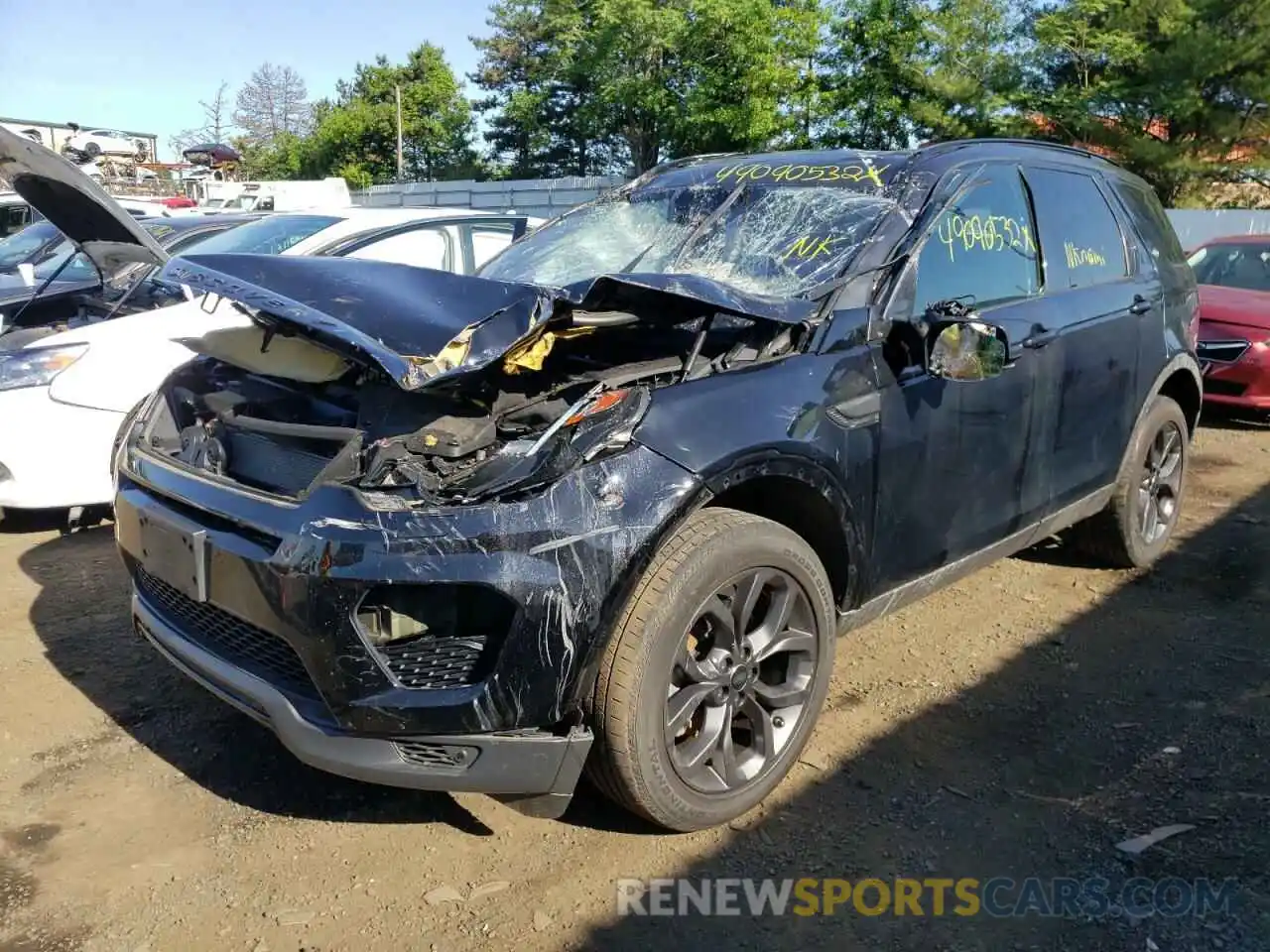 2 Photograph of a damaged car SALCR2FX2KH804560 LAND ROVER DISCOVERY 2019