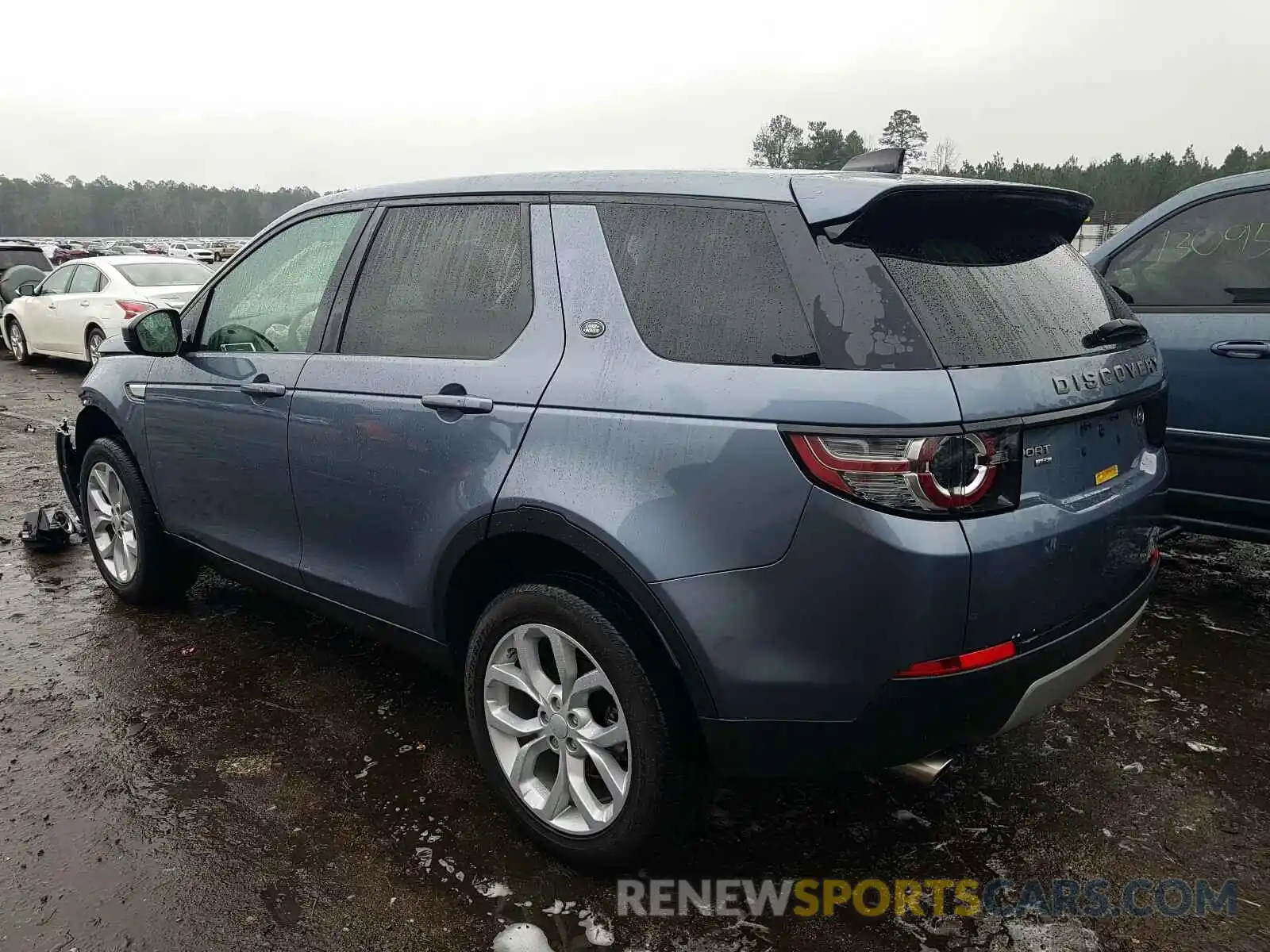 3 Photograph of a damaged car SALCR2FX2KH813453 LAND ROVER DISCOVERY 2019