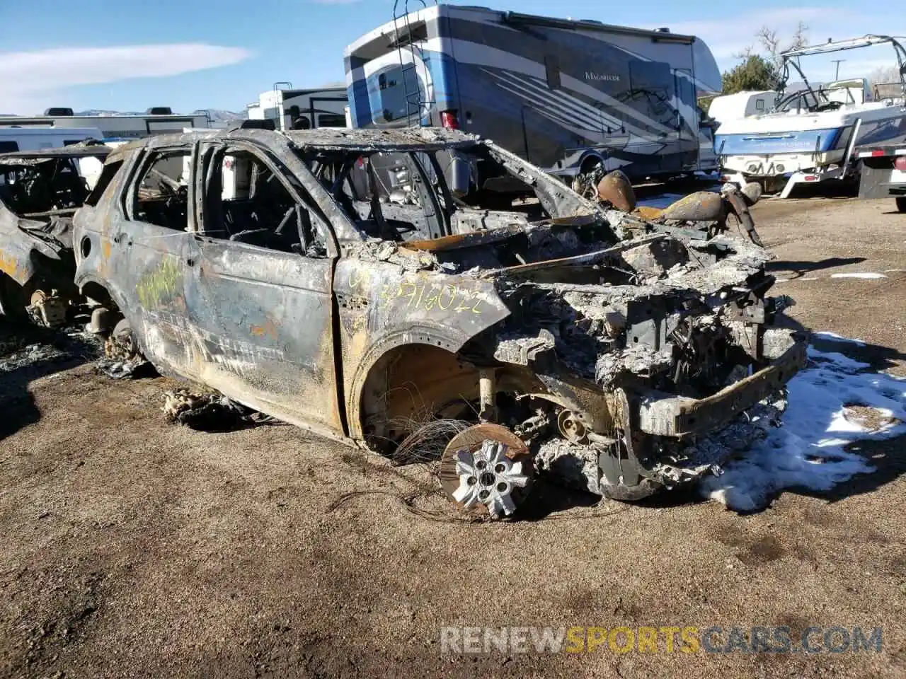 1 Photograph of a damaged car SALCR2FX3KH811288 LAND ROVER DISCOVERY 2019