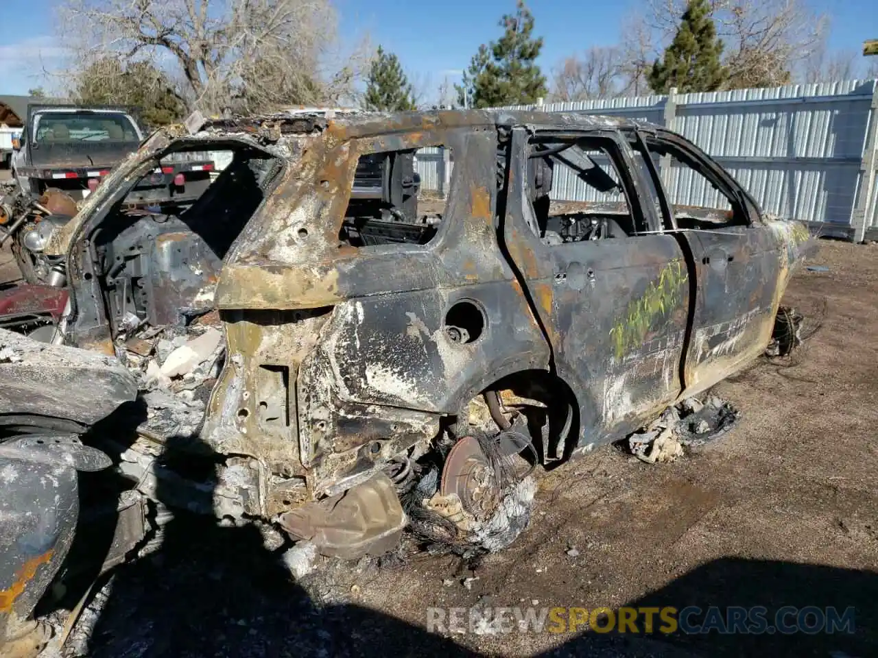 4 Photograph of a damaged car SALCR2FX3KH811288 LAND ROVER DISCOVERY 2019