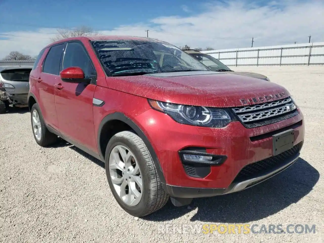 1 Photograph of a damaged car SALCR2FX3KH829922 LAND ROVER DISCOVERY 2019